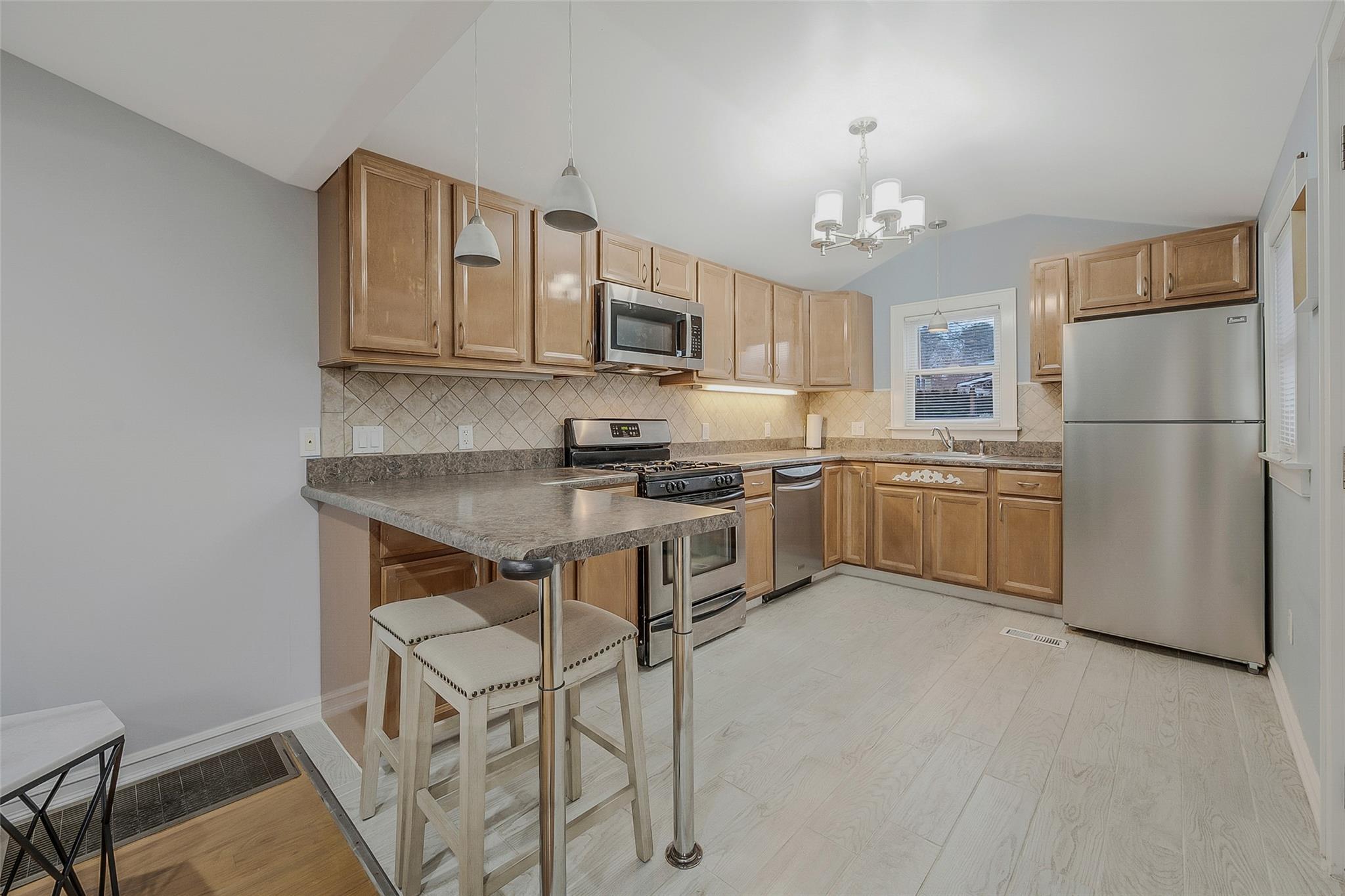 Single Family Osborne  Suffolk County, NY 11901, MLS-811718-5