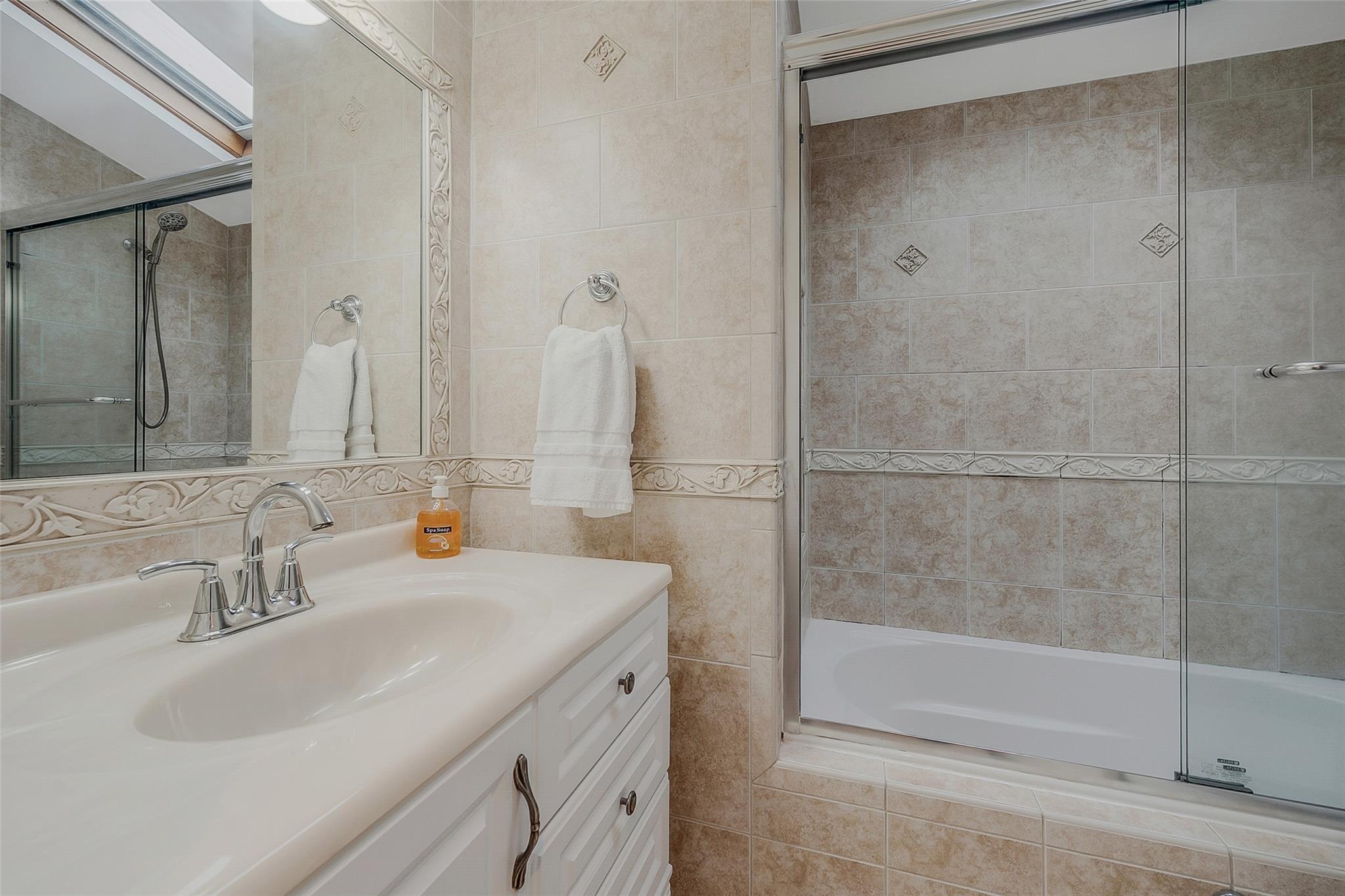 Single Family Osborne  Suffolk County, NY 11901, MLS-811718-8