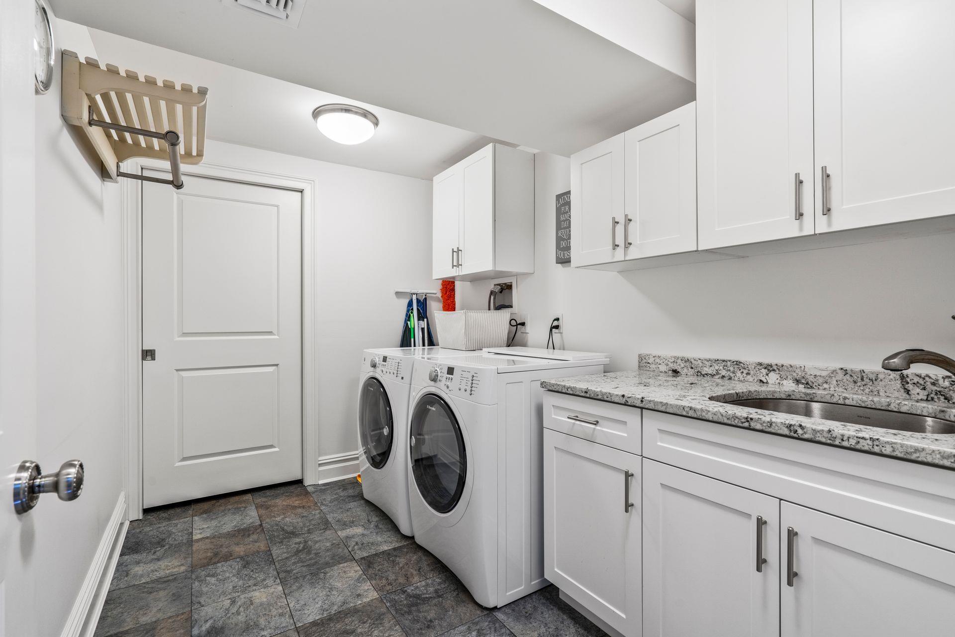 Single Family Shore  Suffolk County, NY 11743, MLS-811760-31