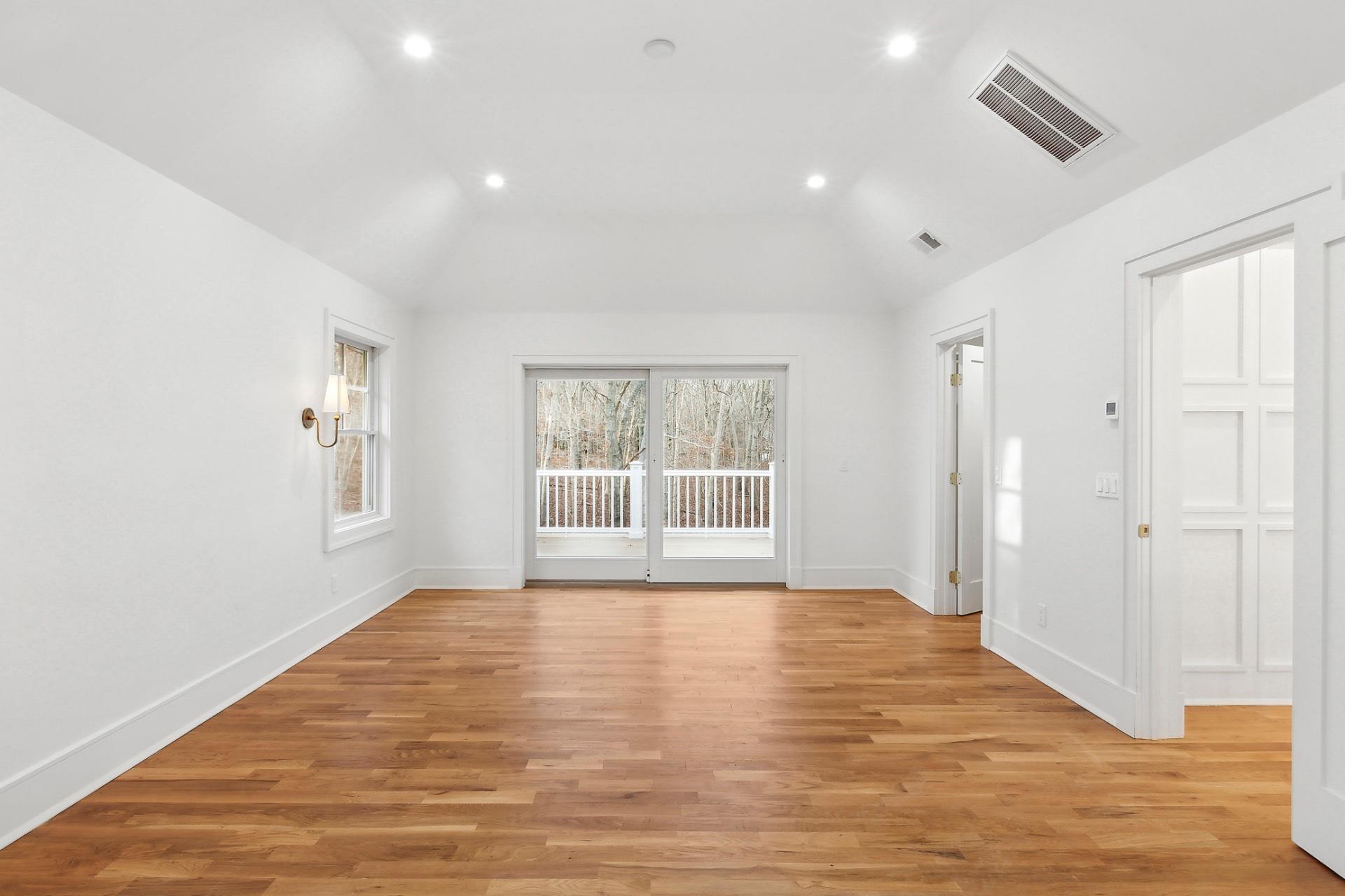 Single Family Lincoln  Suffolk County, NY 11963, MLS-811978-11