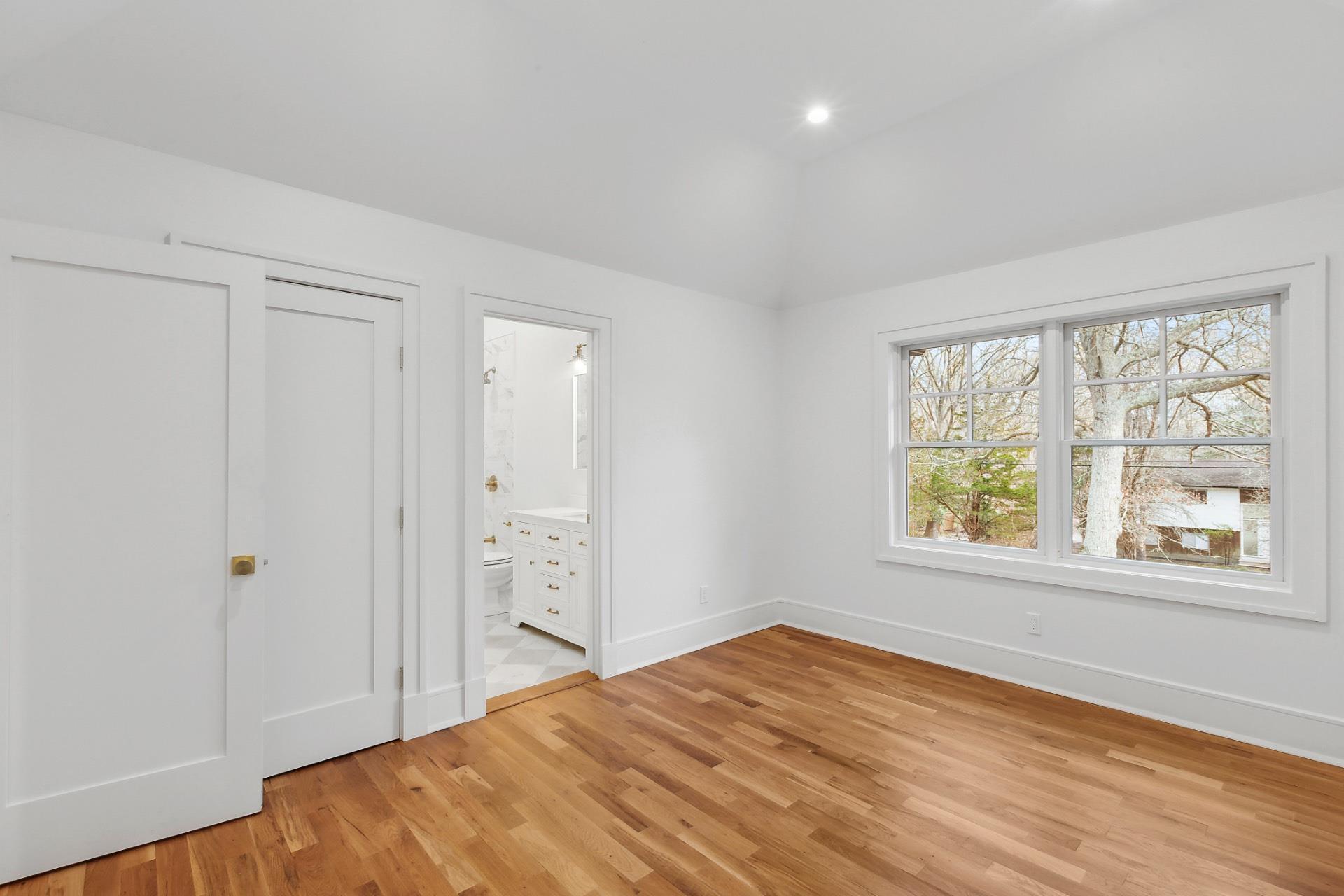Single Family Lincoln  Suffolk County, NY 11963, MLS-811978-15