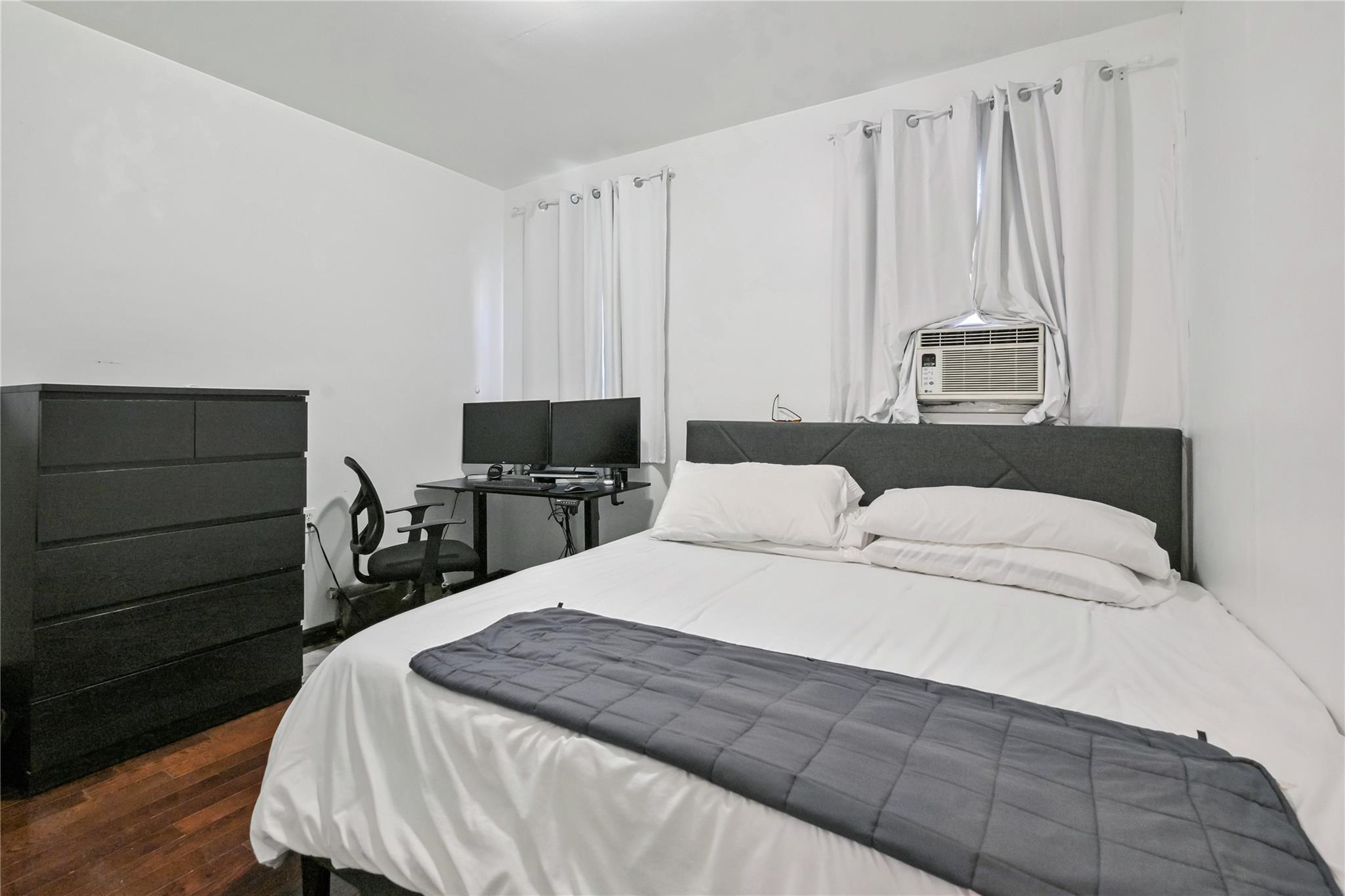 Single Family 173rd  Queens, NY 11432, MLS-812065-7