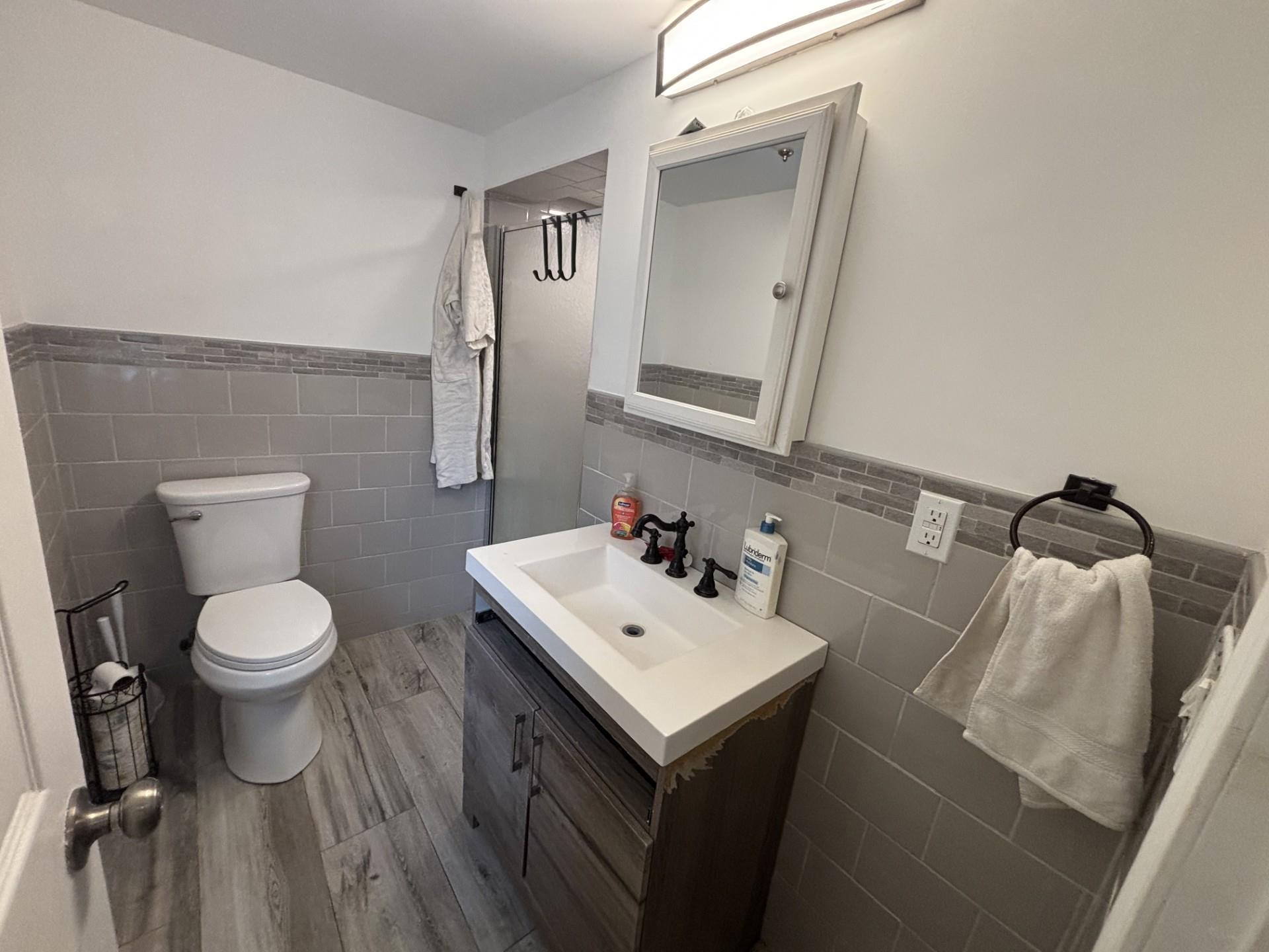 Single Family Lynbrook  Nassau County, NY 11563, MLS-812066-12