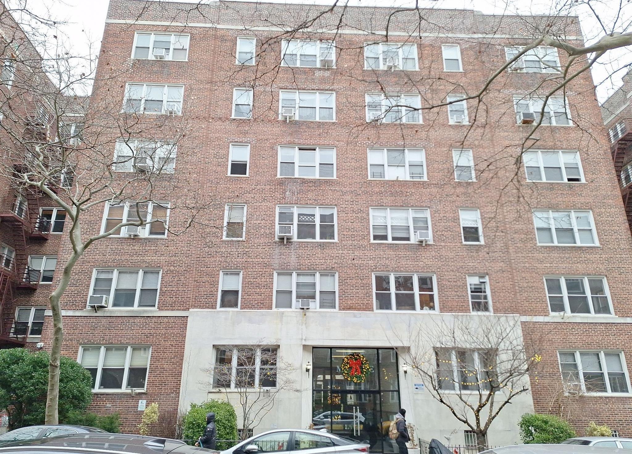 Coop 79th  Queens, NY 11372, MLS-812099-3