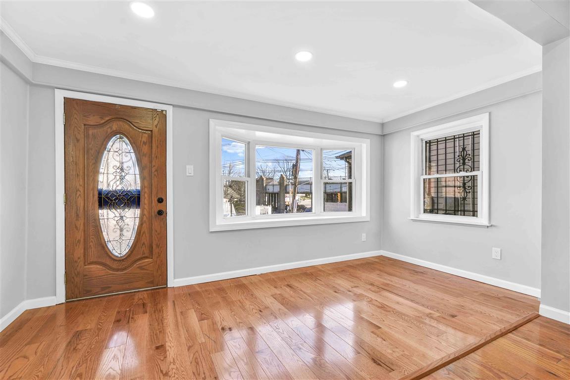Single Family 190  Queens, NY 11423, MLS-812152-19