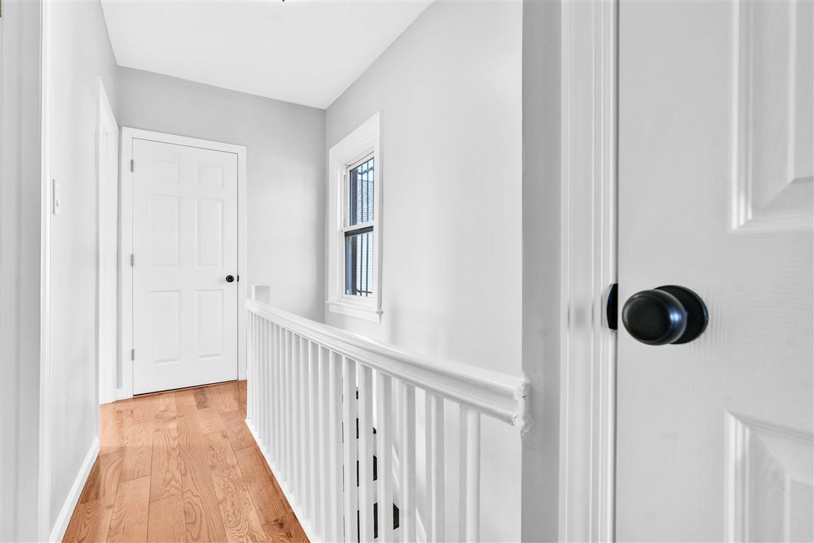 Single Family 190  Queens, NY 11423, MLS-812152-33