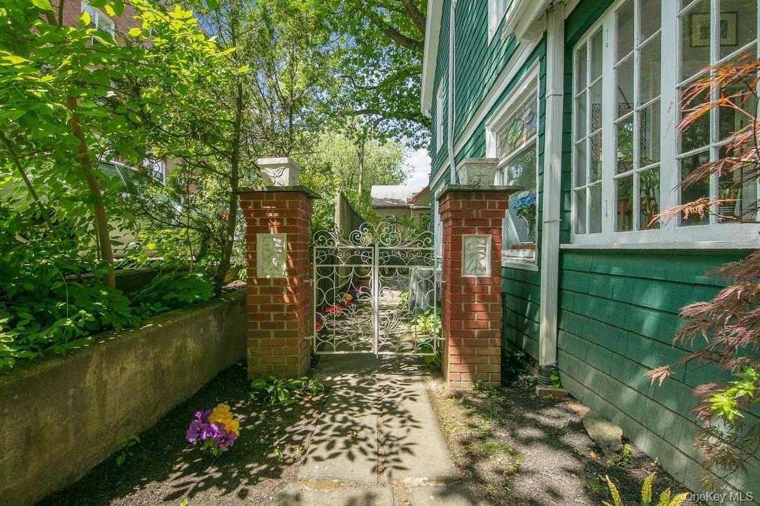 Single Family 4th  Rockland County, NY 10960, MLS-812171-5