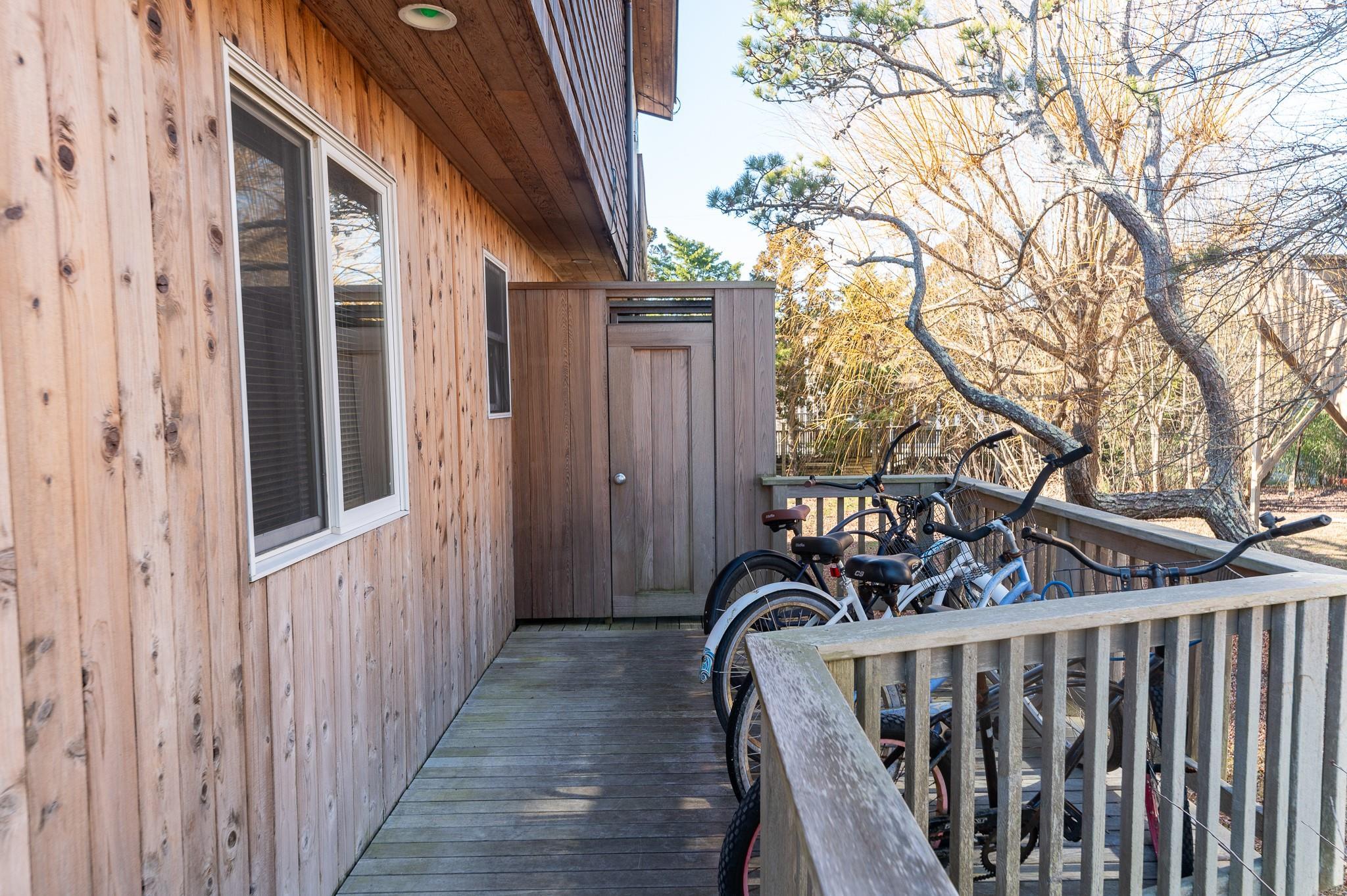 Single Family Clipper Roadway  Suffolk County, NY 11770, MLS-812247-31