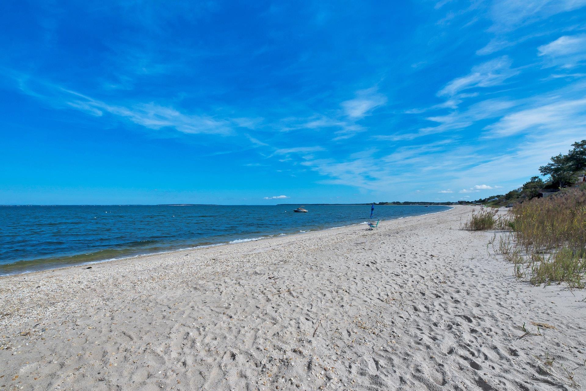 Apartment Oakhurst  Suffolk County, NY 11946, MLS-812262-19