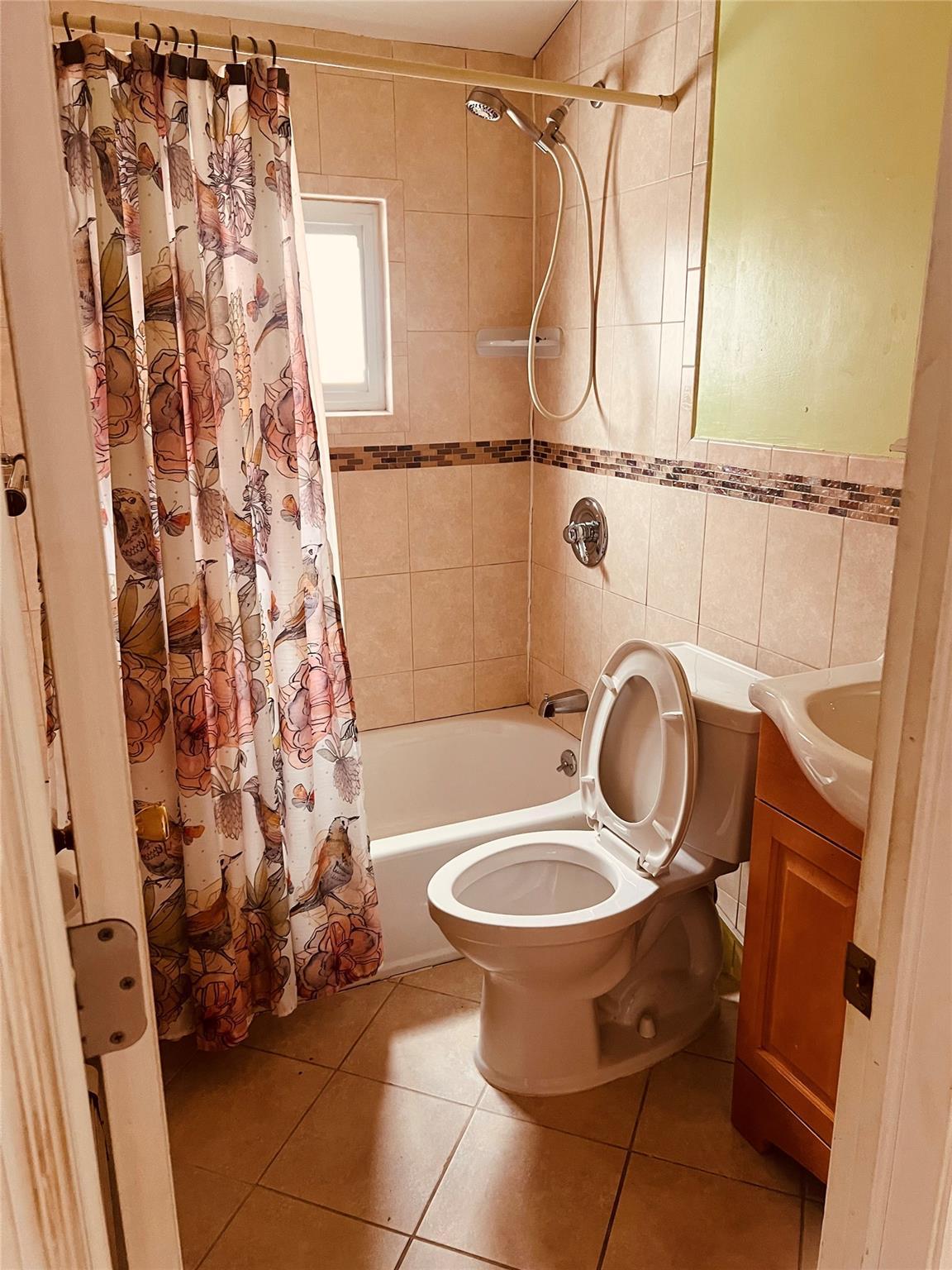 Apartment 224th  Bronx, NY 10466, MLS-812298-10