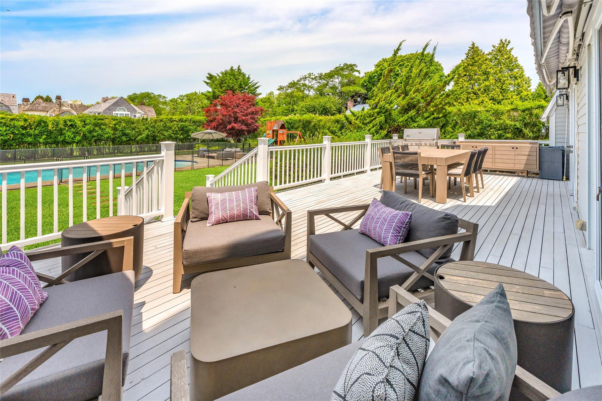 Apartment Oneck  Suffolk County, NY 11978, MLS-812333-33