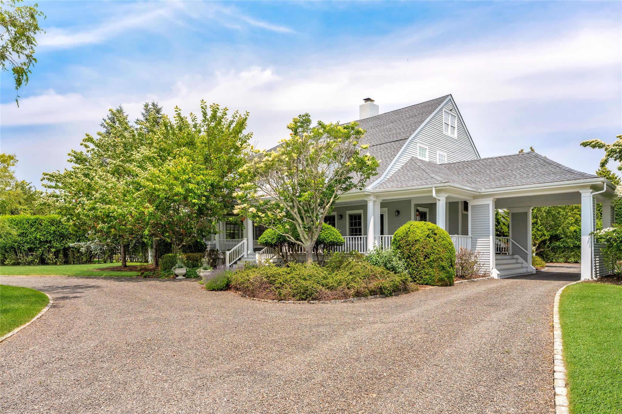 Apartment Oneck  Suffolk County, NY 11978, MLS-812333-40