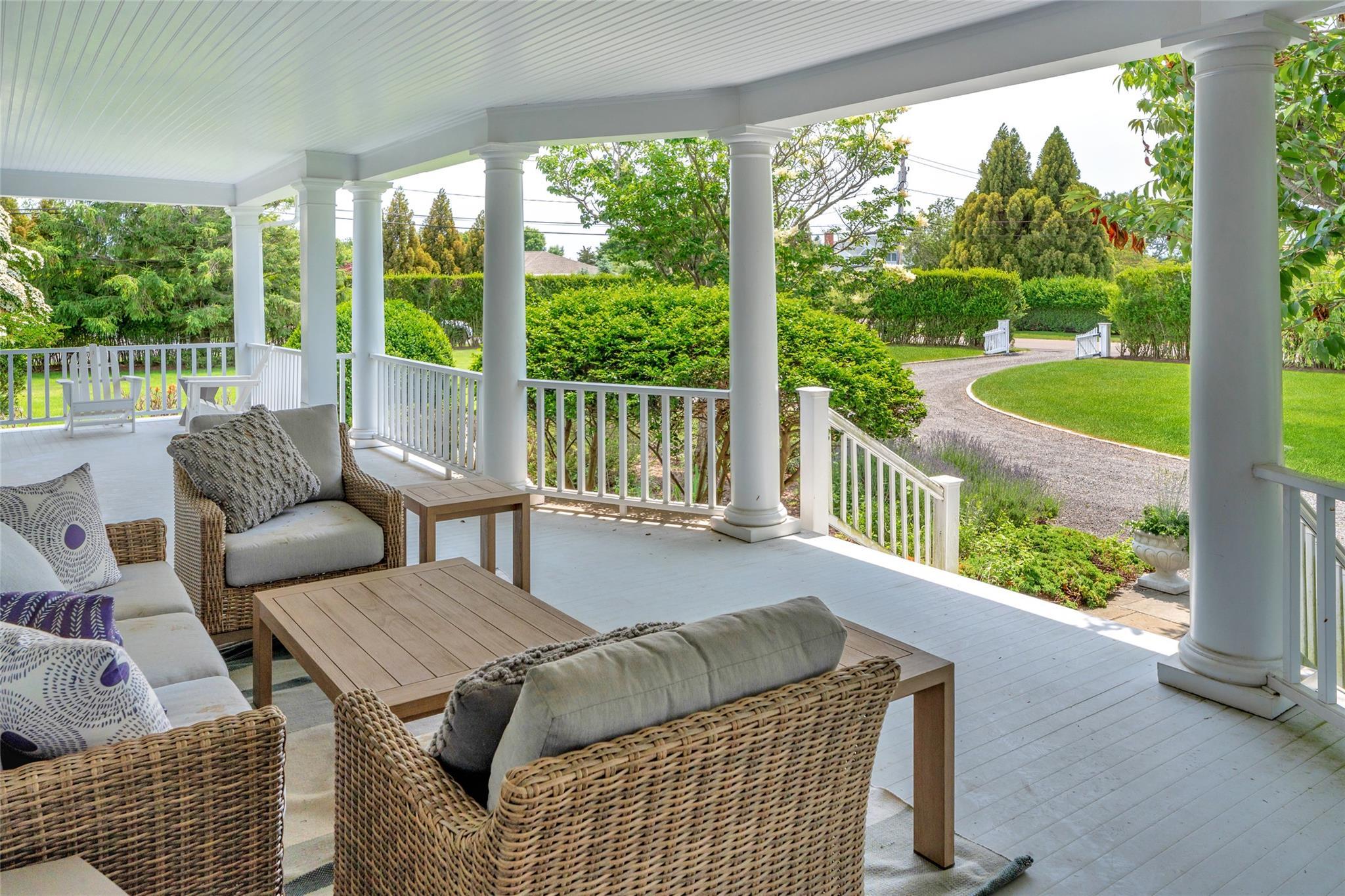 Apartment Oneck  Suffolk County, NY 11978, MLS-812333-41
