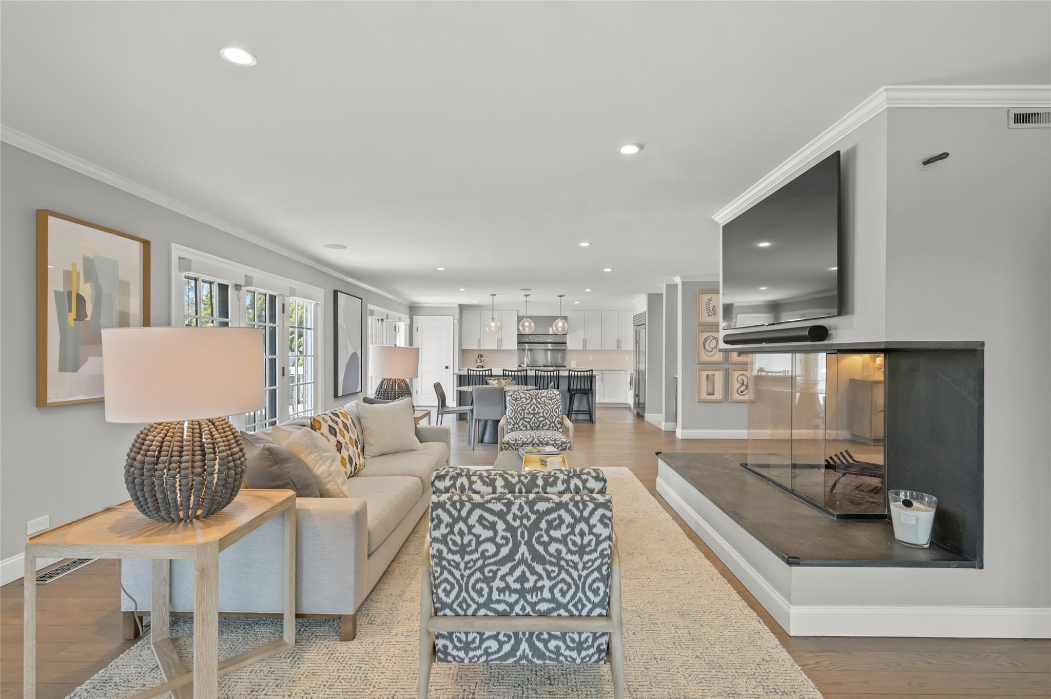 Apartment Oneck  Suffolk County, NY 11978, MLS-812333-6