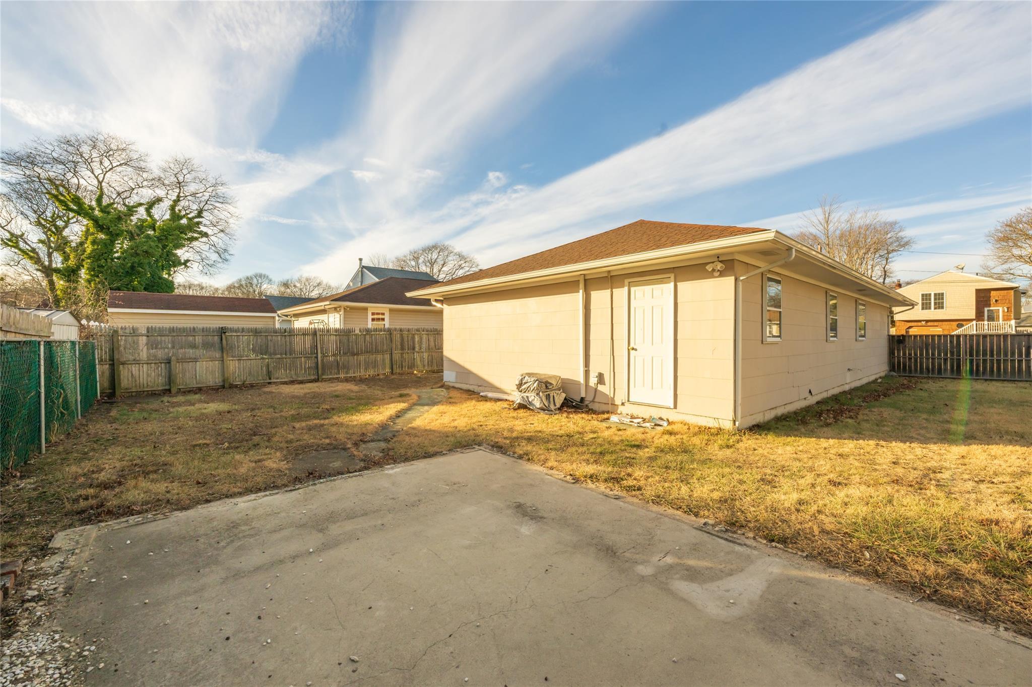 Single Family Hurstwood  Suffolk County, NY 11967, MLS-812347-14