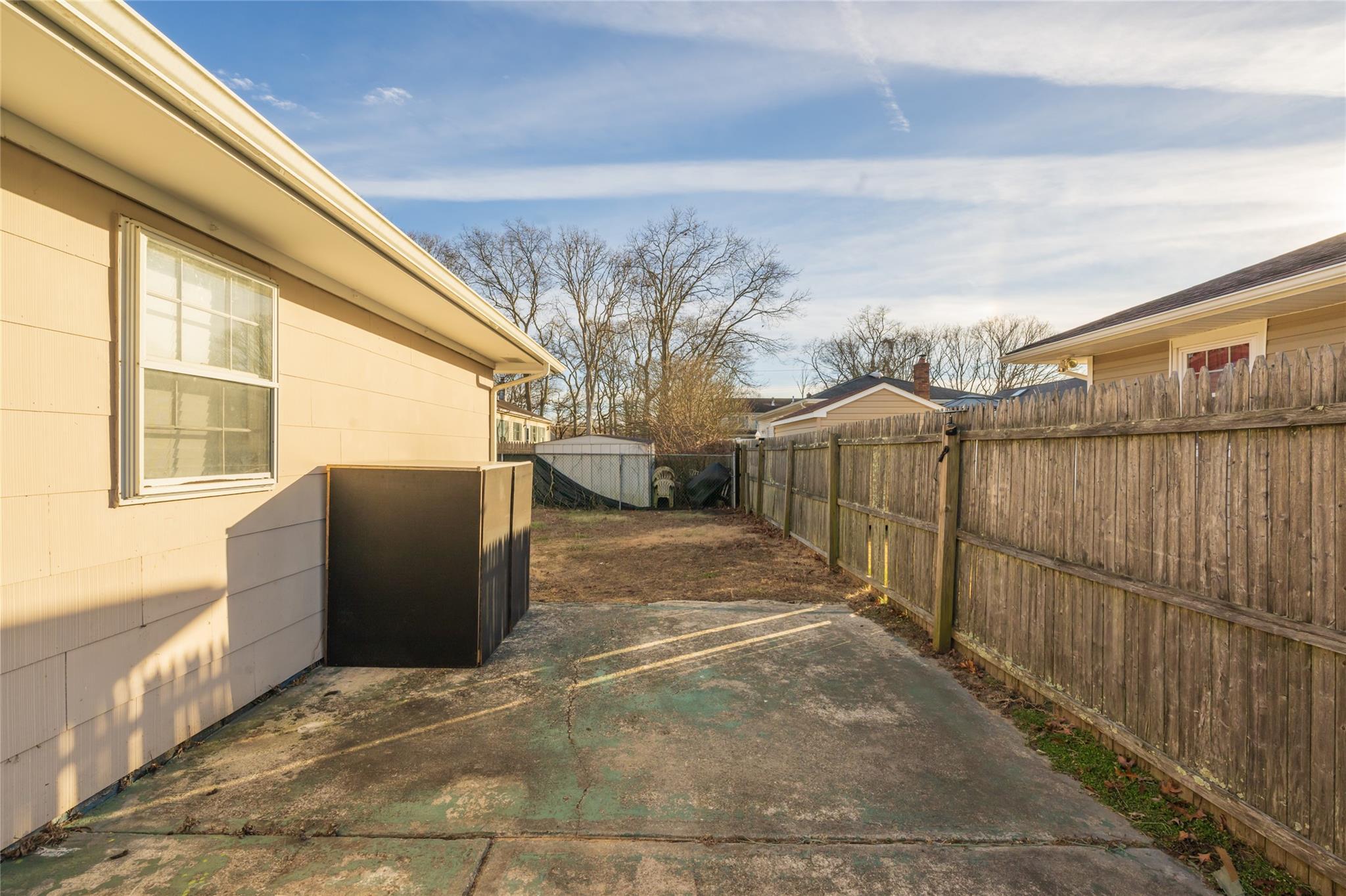 Single Family Hurstwood  Suffolk County, NY 11967, MLS-812347-20