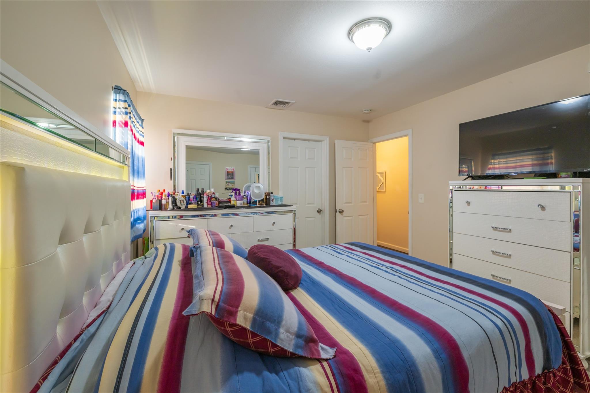 Single Family Hurstwood  Suffolk County, NY 11967, MLS-812347-36