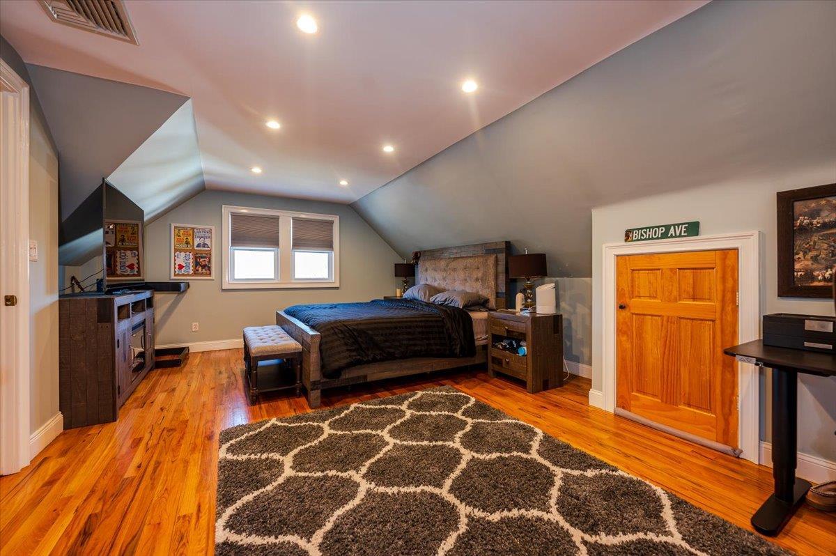 Single Family Hoffman  Nassau County, NY 11010, MLS-812398-10