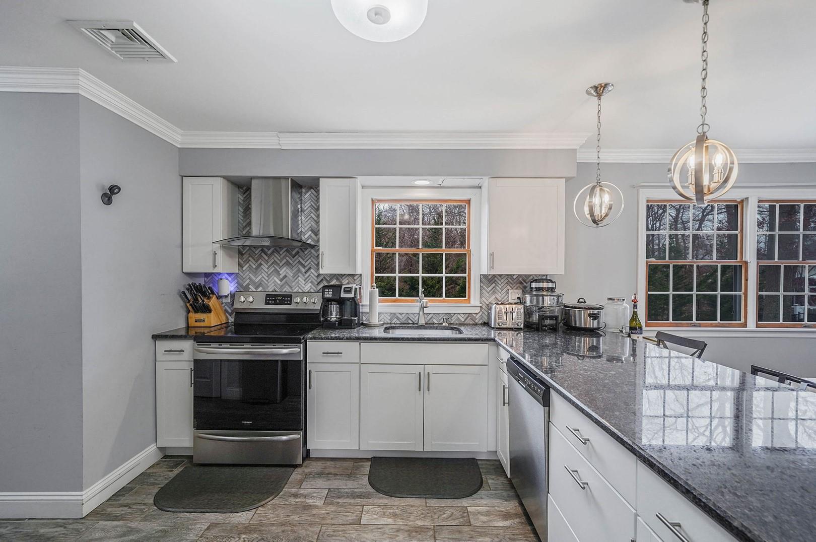 Single Family Robert  Suffolk County, NY 11720, MLS-812489-10