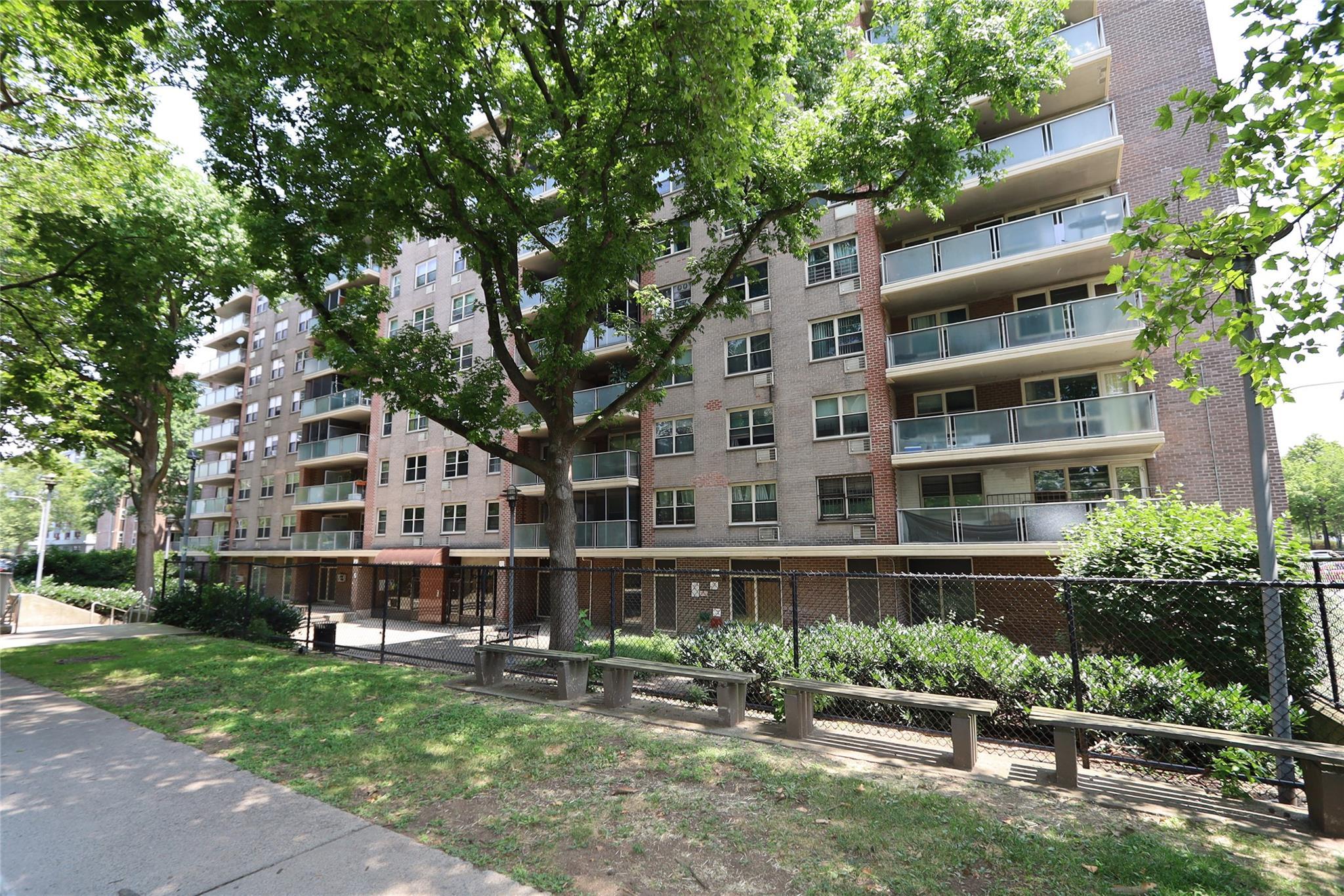 Condo Vermont  Brooklyn, NY 11207, MLS-812608-18