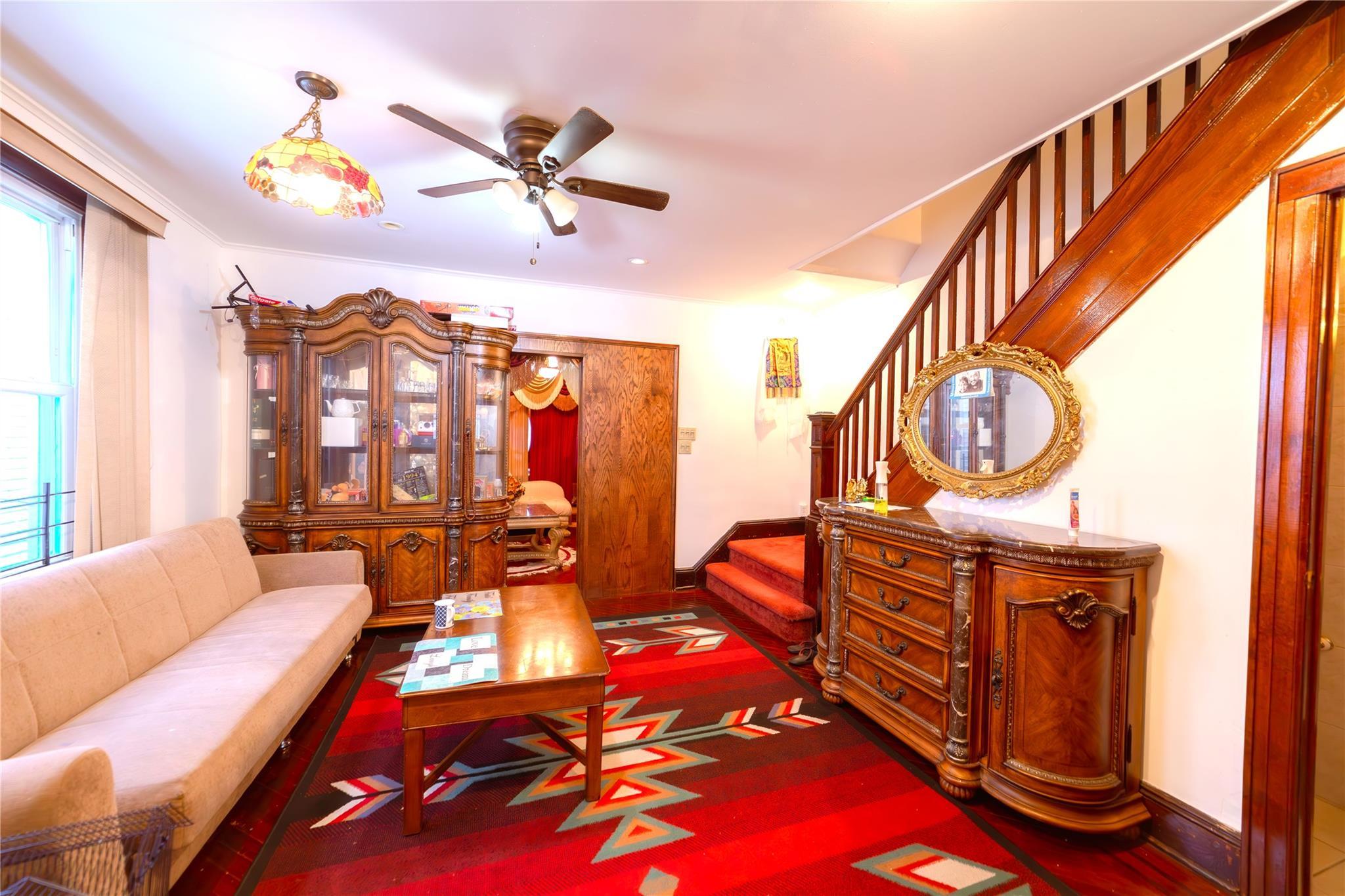 Single Family 59th  Queens, NY 11378, MLS-812717-7