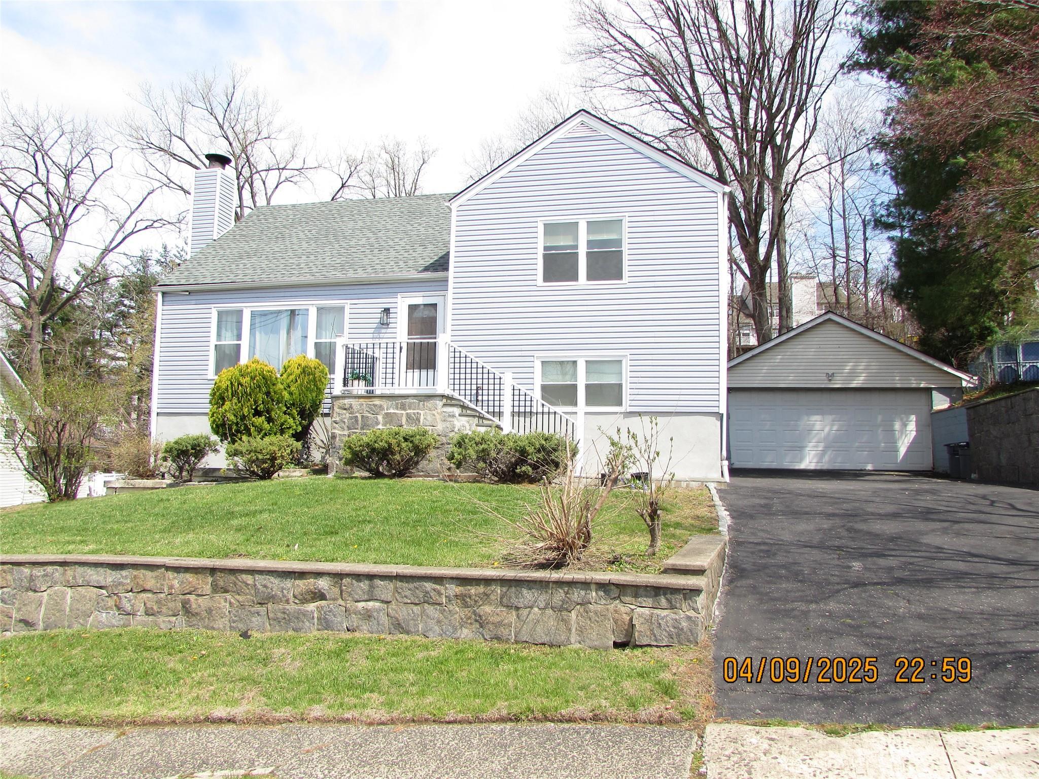 Single Family Candlewood  Westchester County, NY 10710, MLS-812853-4