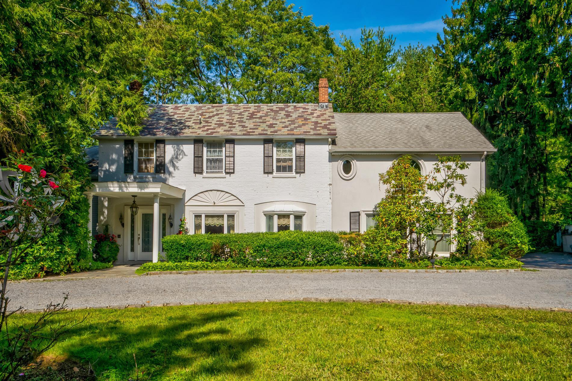 Single Family Hemlock  Nassau County, NY 11771, MLS-812875-2