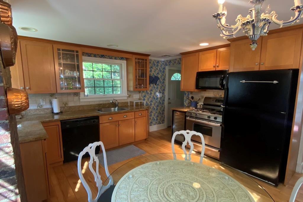 Single Family Hemlock  Nassau County, NY 11771, MLS-812875-42