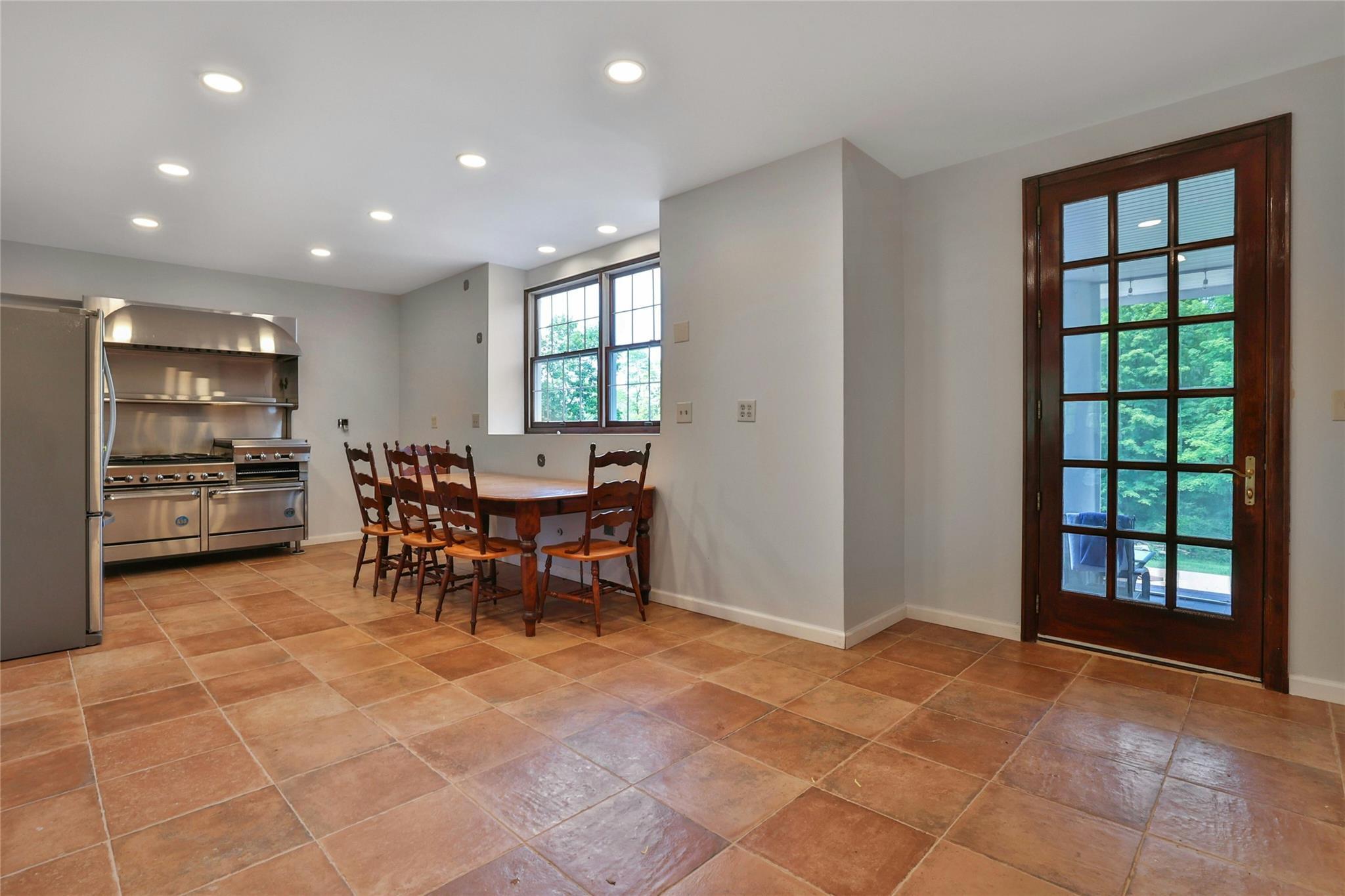 Single Family Maple  Orange County, NY 12520, MLS-812911-17