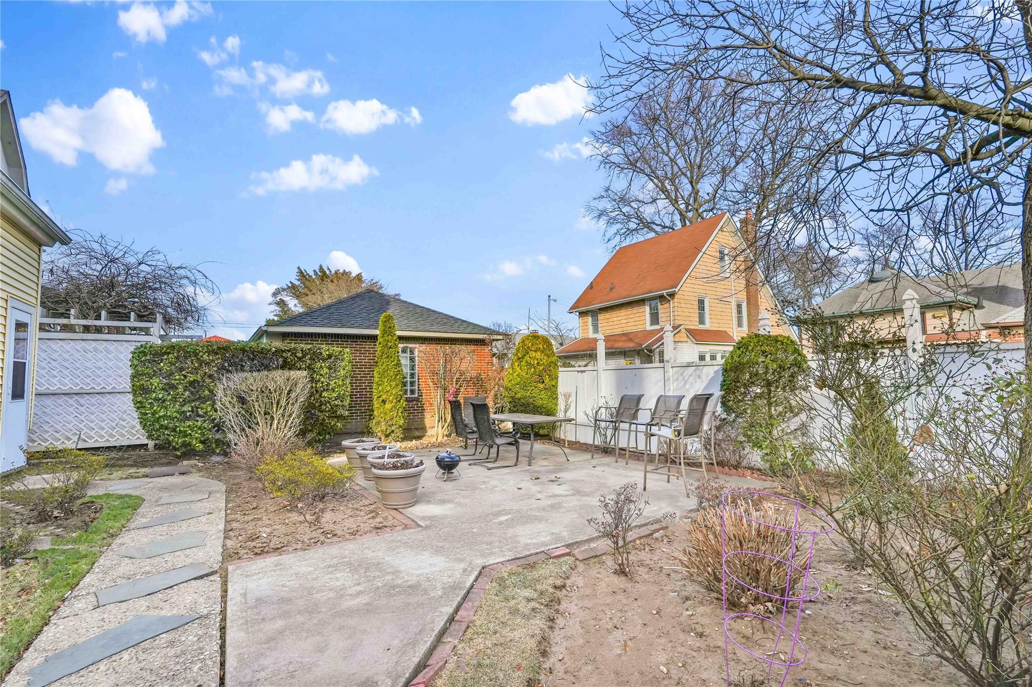 Single Family 219th  Queens, NY 11361, MLS-813028-26