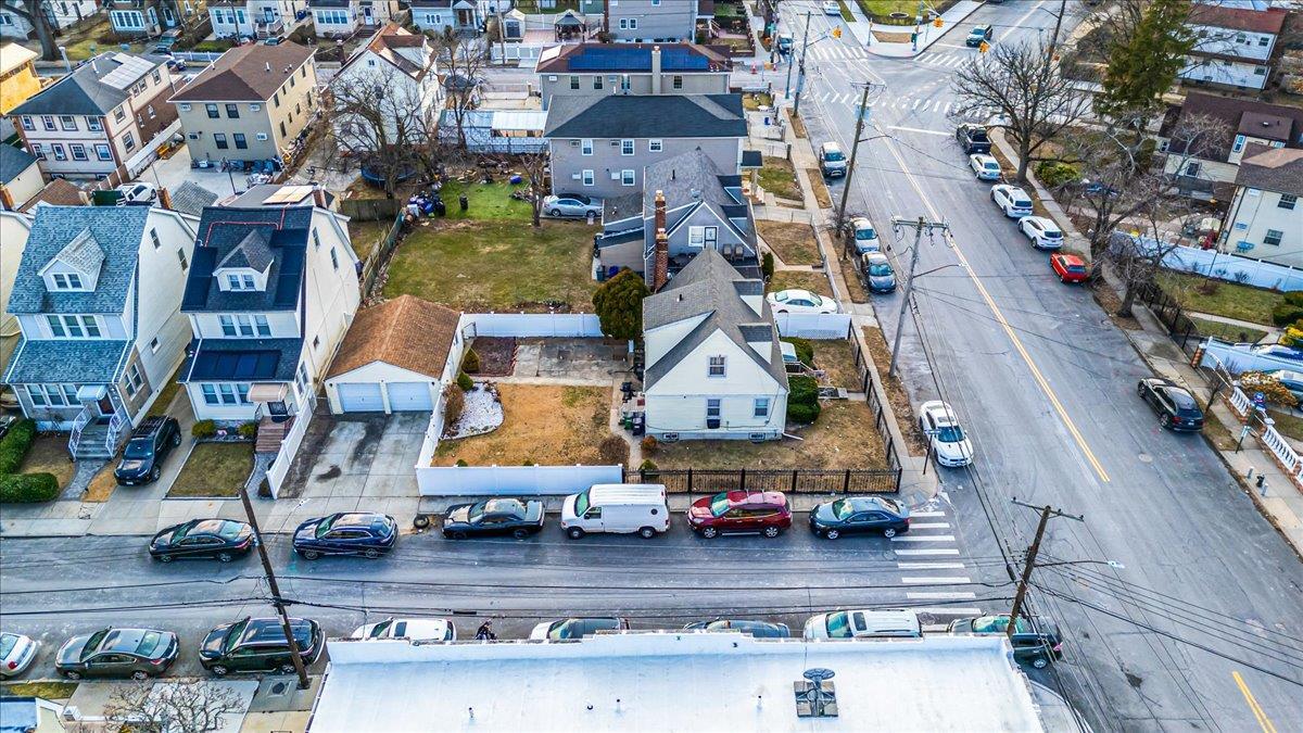 Single Family Sayres  Queens, NY 11433, MLS-813035-17