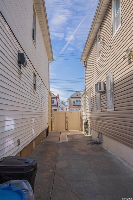 Single Family 207th  Queens, NY 11428, MLS-813215-21