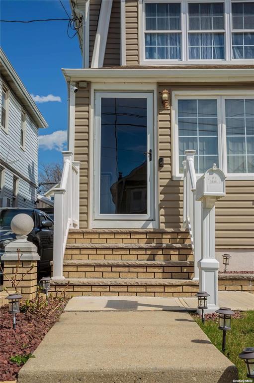 Single Family 207th  Queens, NY 11428, MLS-813215-4