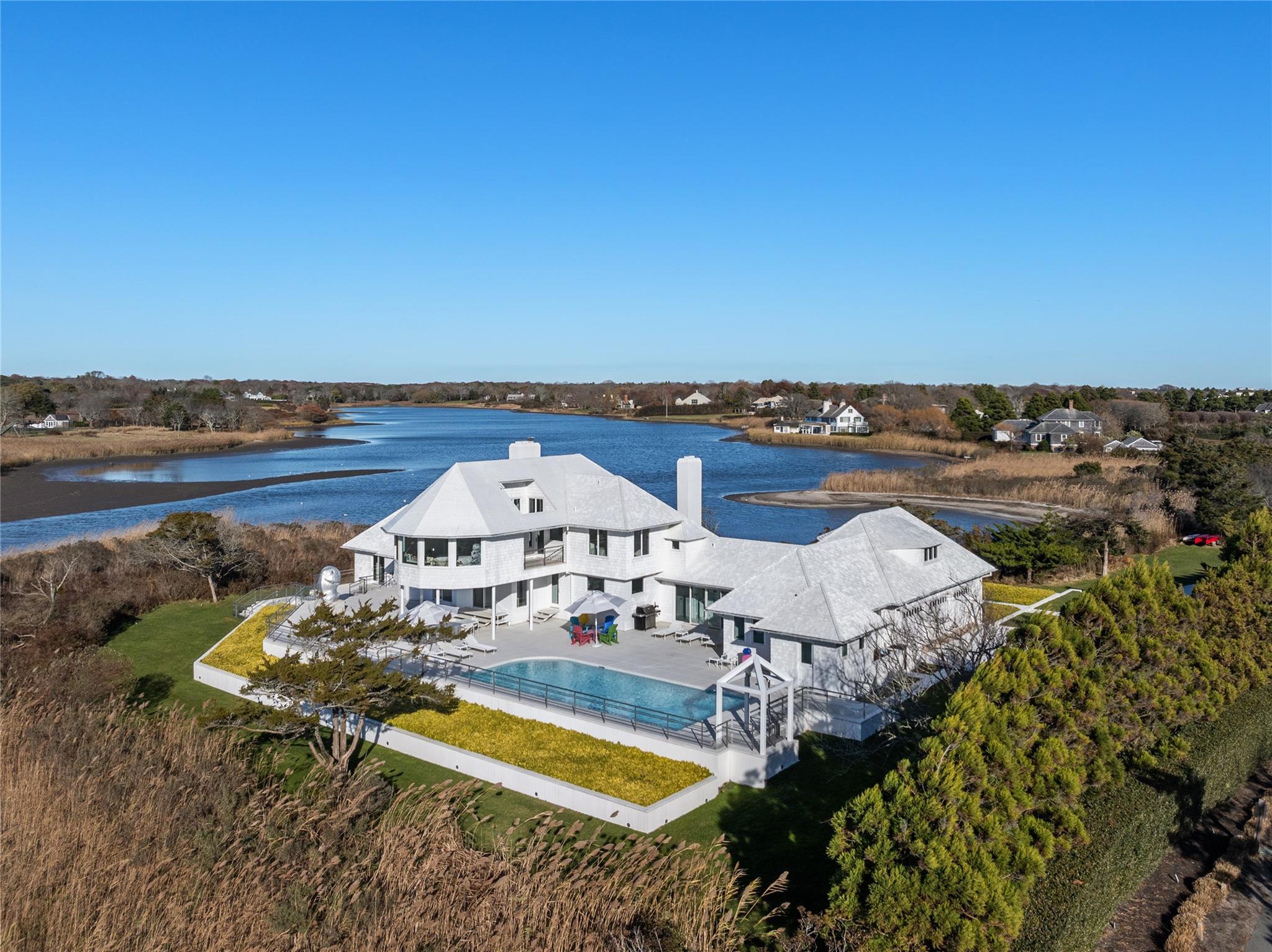 Single Family End  Suffolk County, NY 11937, MLS-813325-2