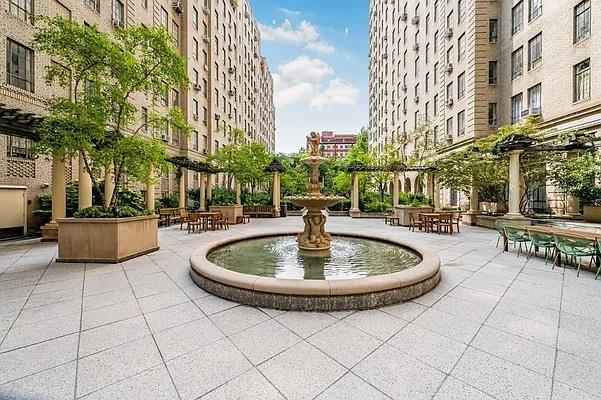 Condo 56th  Manhattan, NY 10019, MLS-813359-5