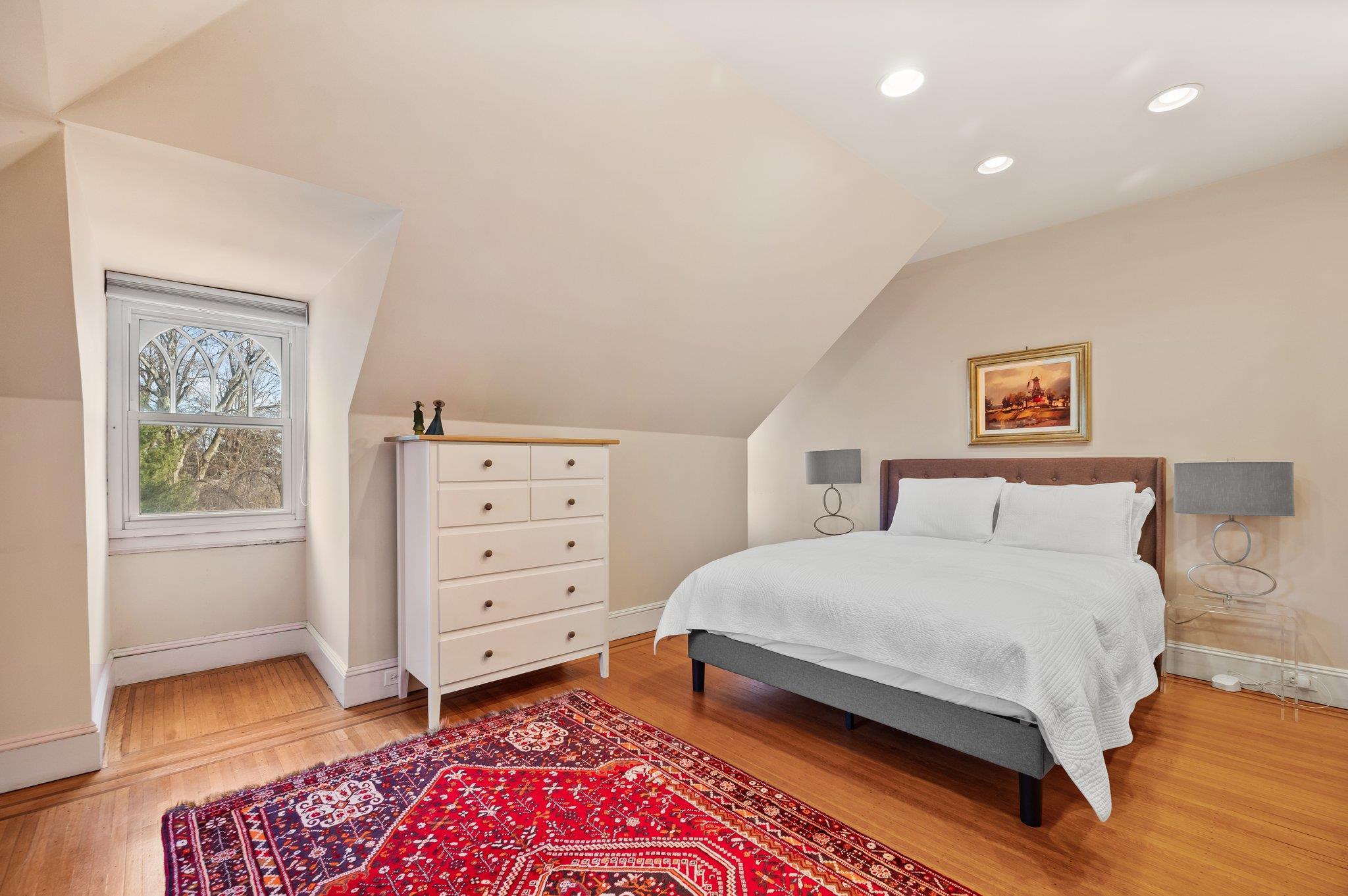 Single Family Vermont  Westchester County, NY 10606, MLS-813420-24