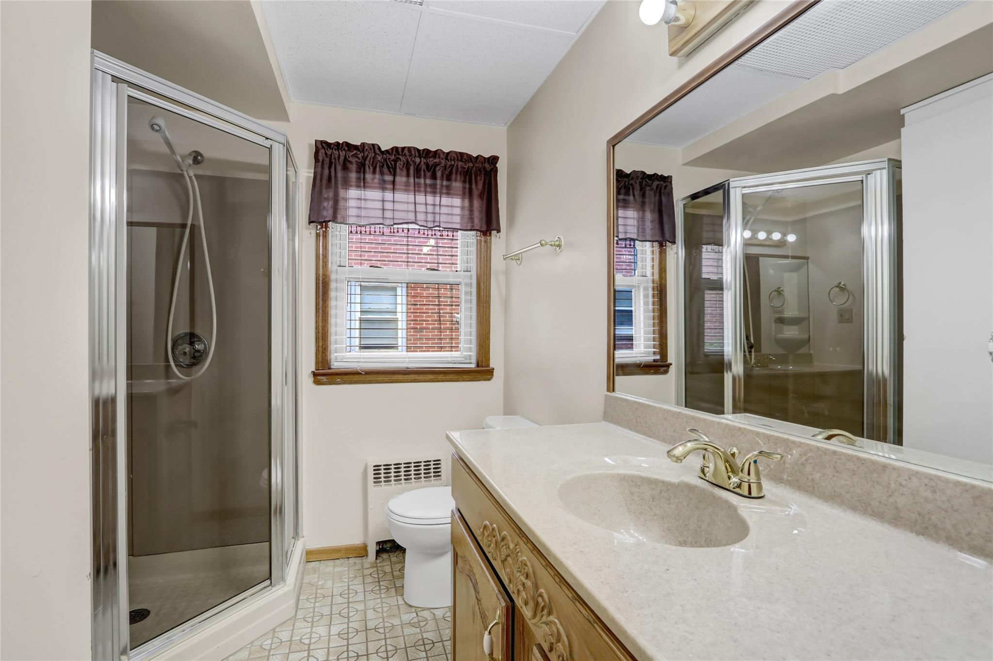 Single Family 136th  Queens, NY 11422, MLS-813475-10