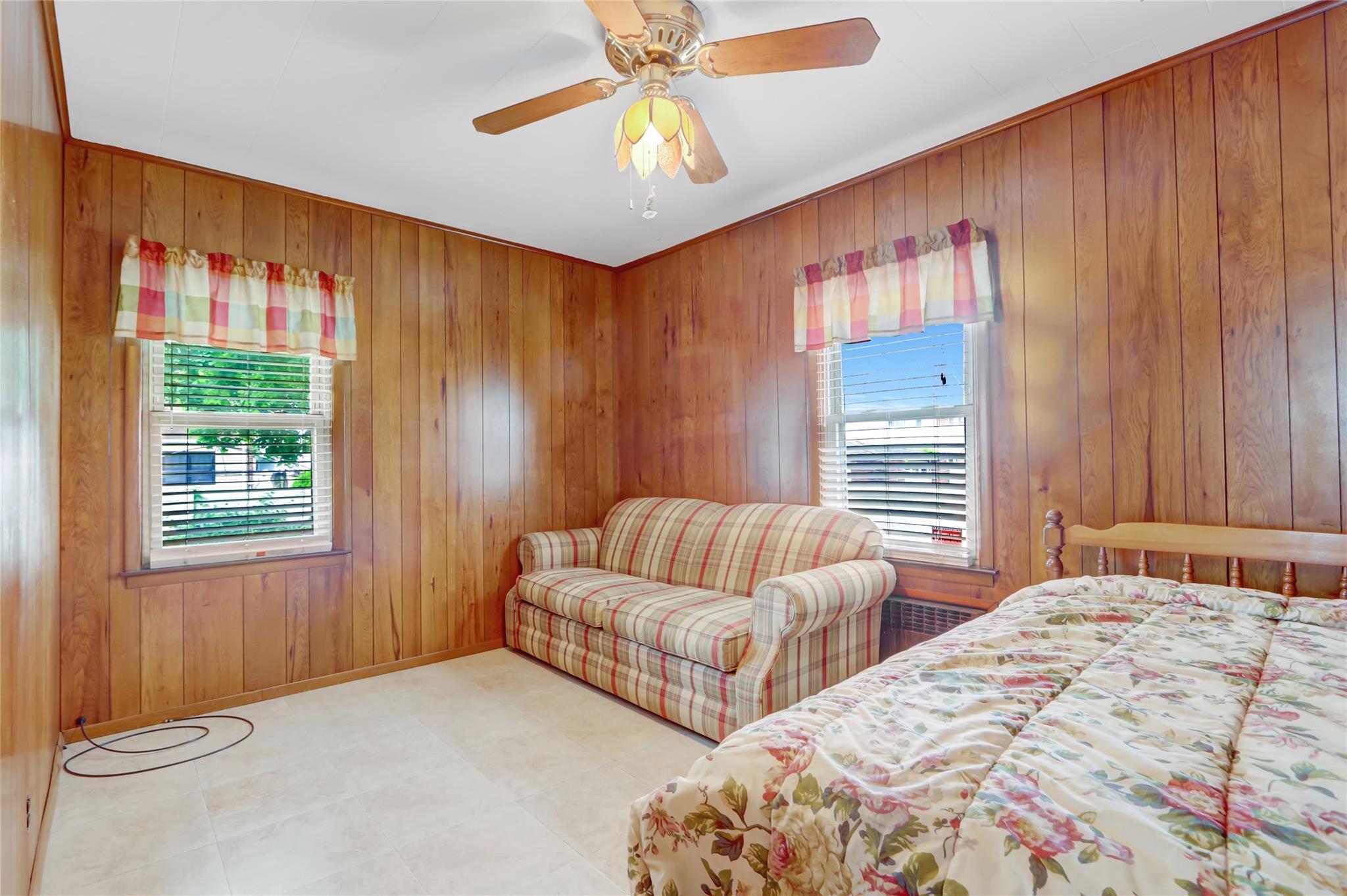 Single Family 136th  Queens, NY 11422, MLS-813475-11