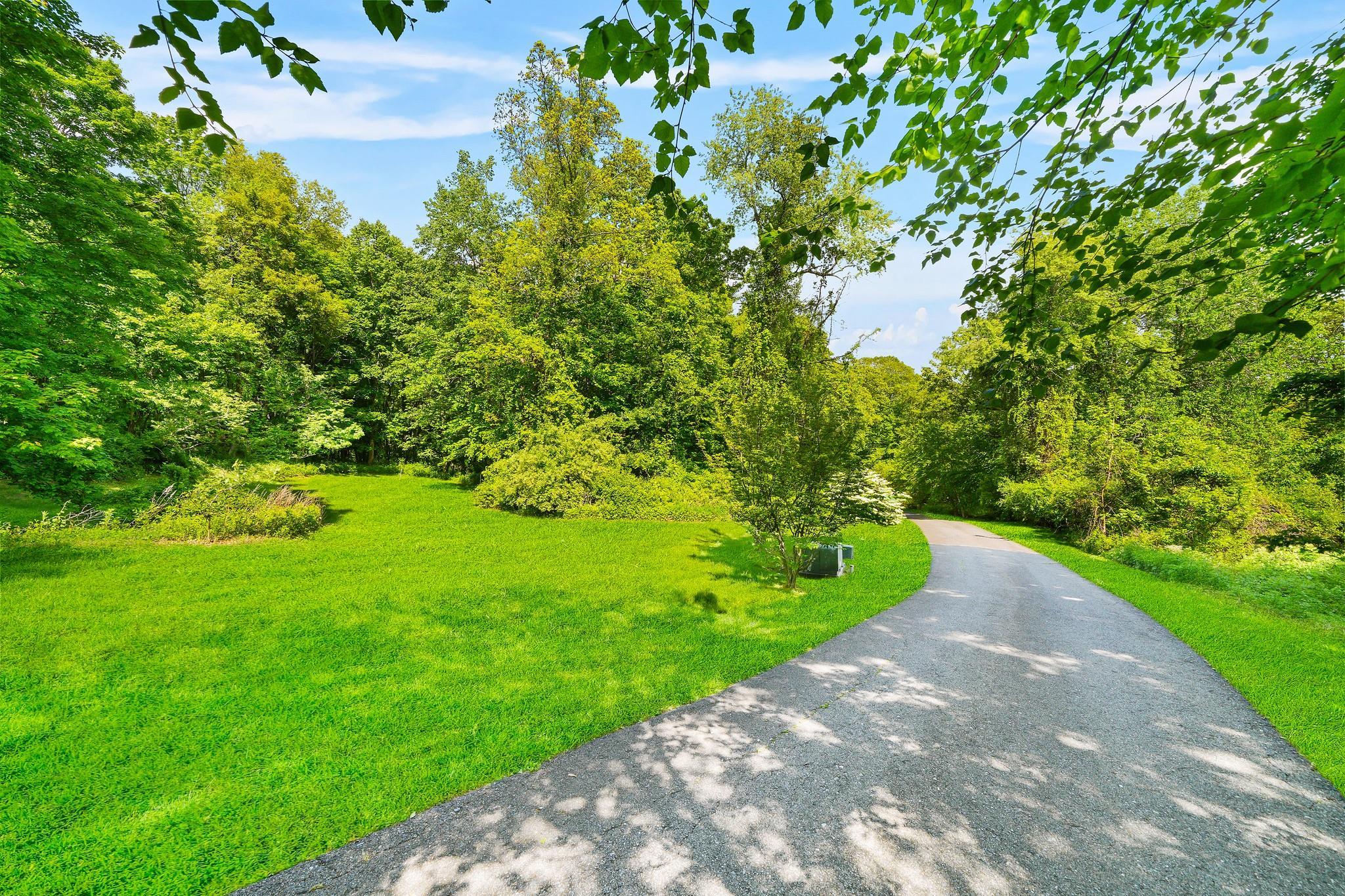Single Family Saddle Brook  Westchester County, NY 10560, MLS-813614-47