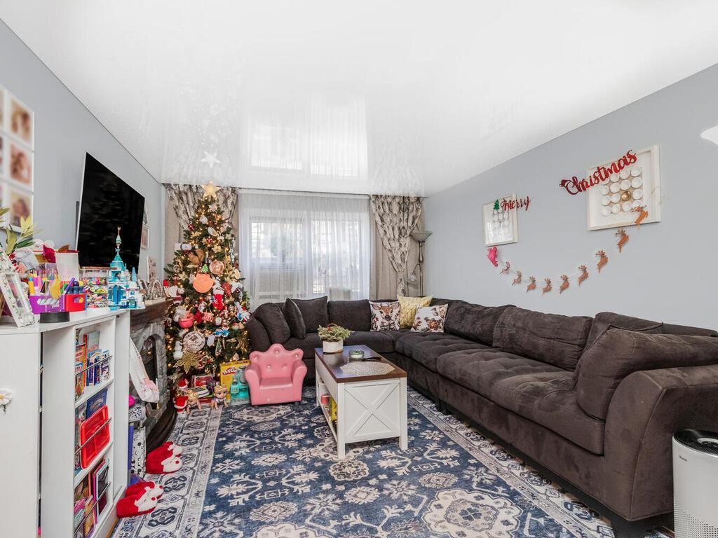 Coop Dehaven  Westchester County, NY 10703, MLS-813711-2