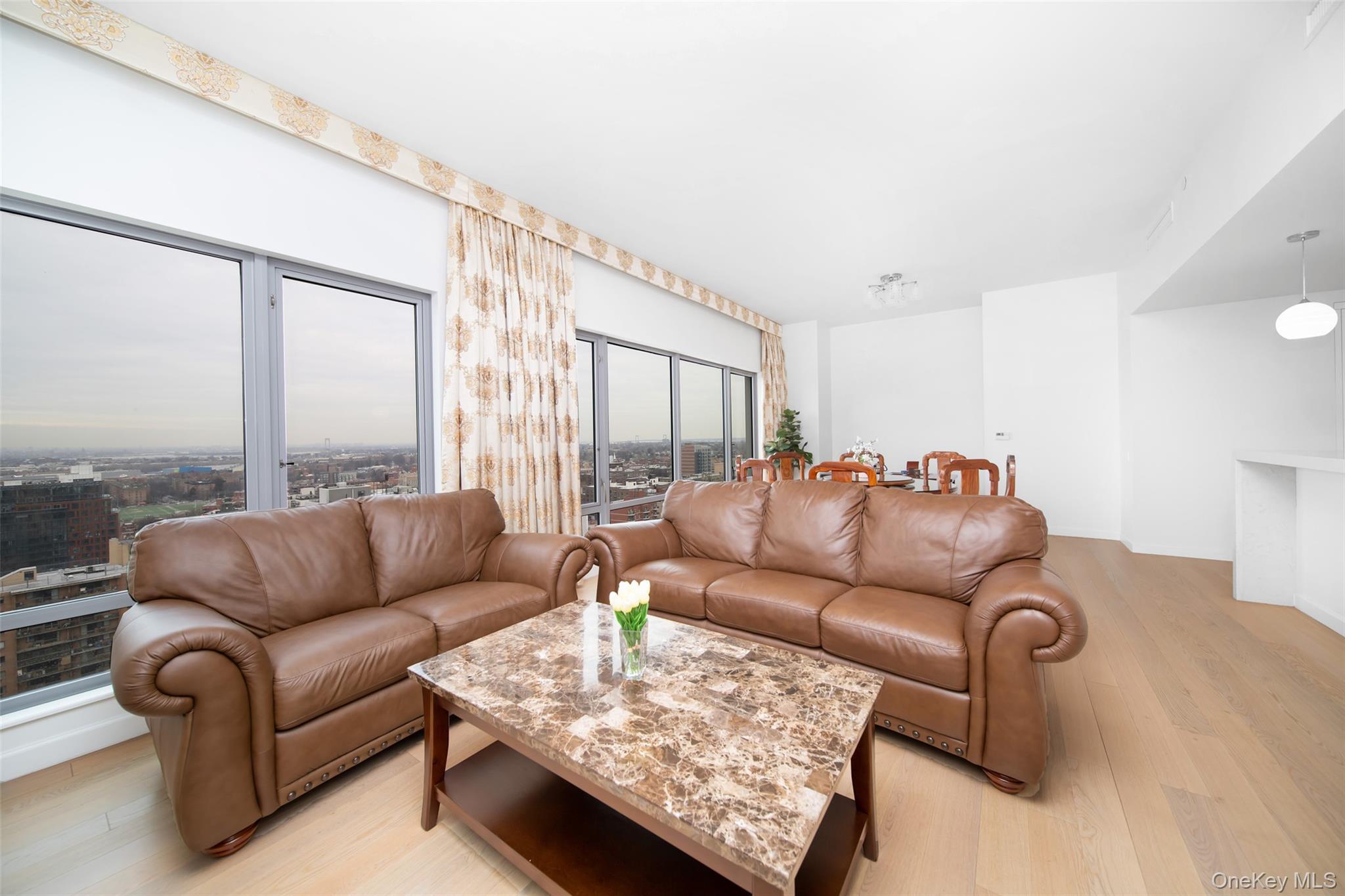 Condo 39th  Queens, NY 11354, MLS-813745-10