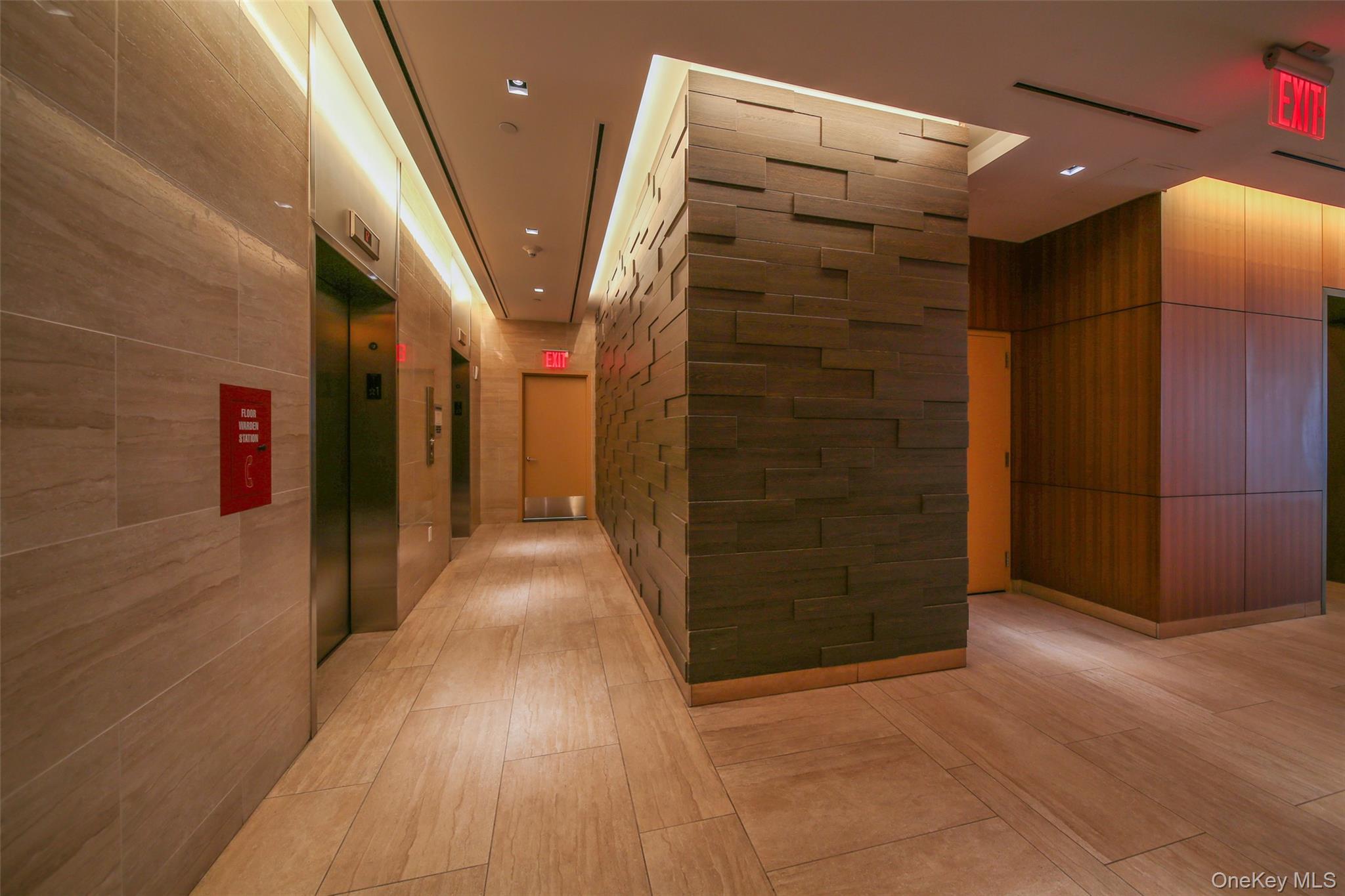 Condo 39th  Queens, NY 11354, MLS-813745-23