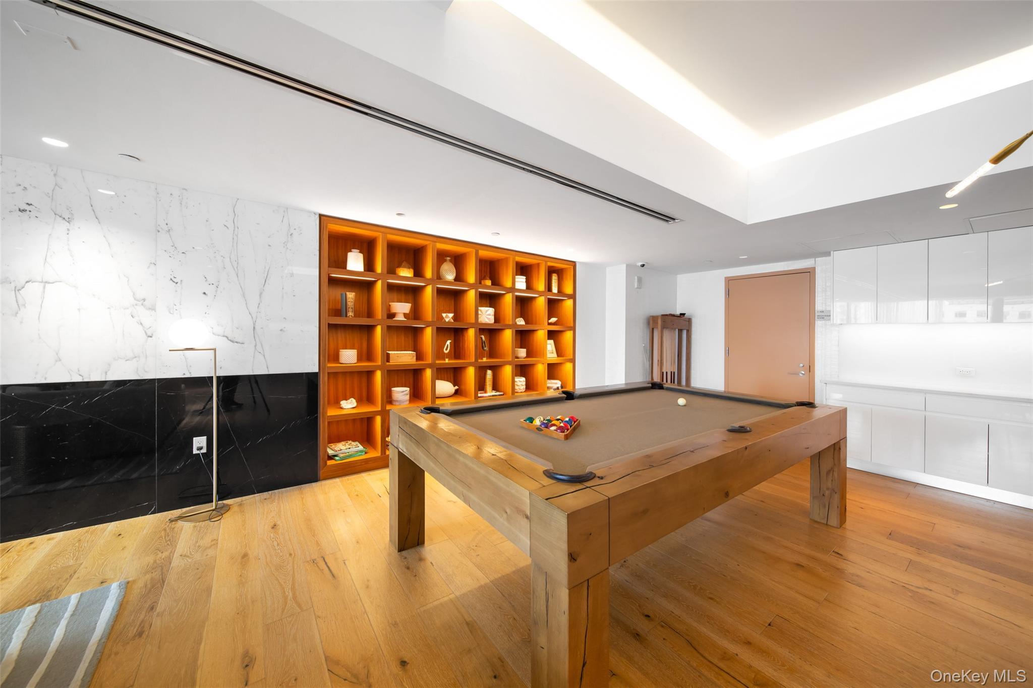 Condo 39th  Queens, NY 11354, MLS-813745-25