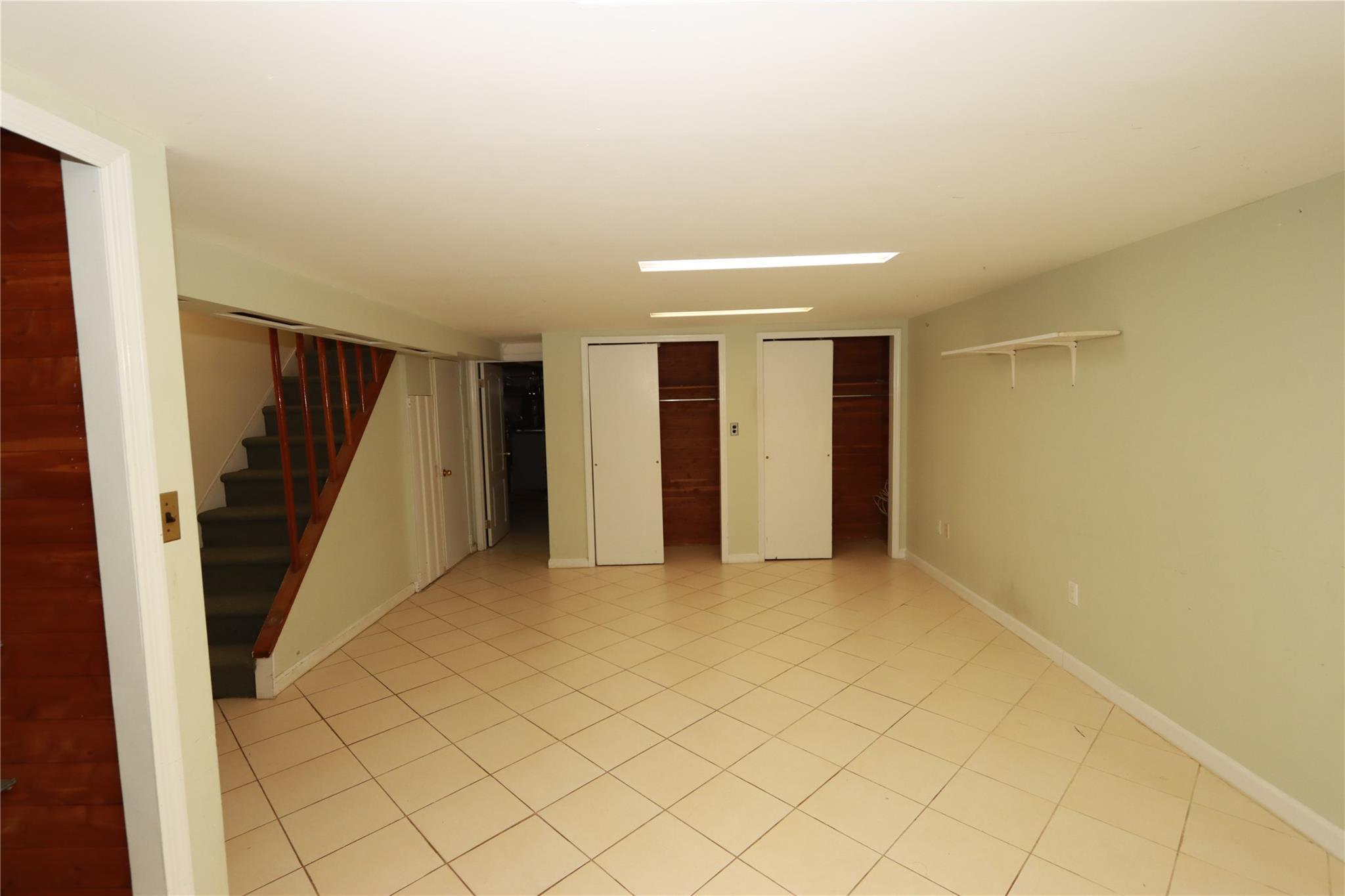 Single Family 71  Queens, NY 11367, MLS-813777-13