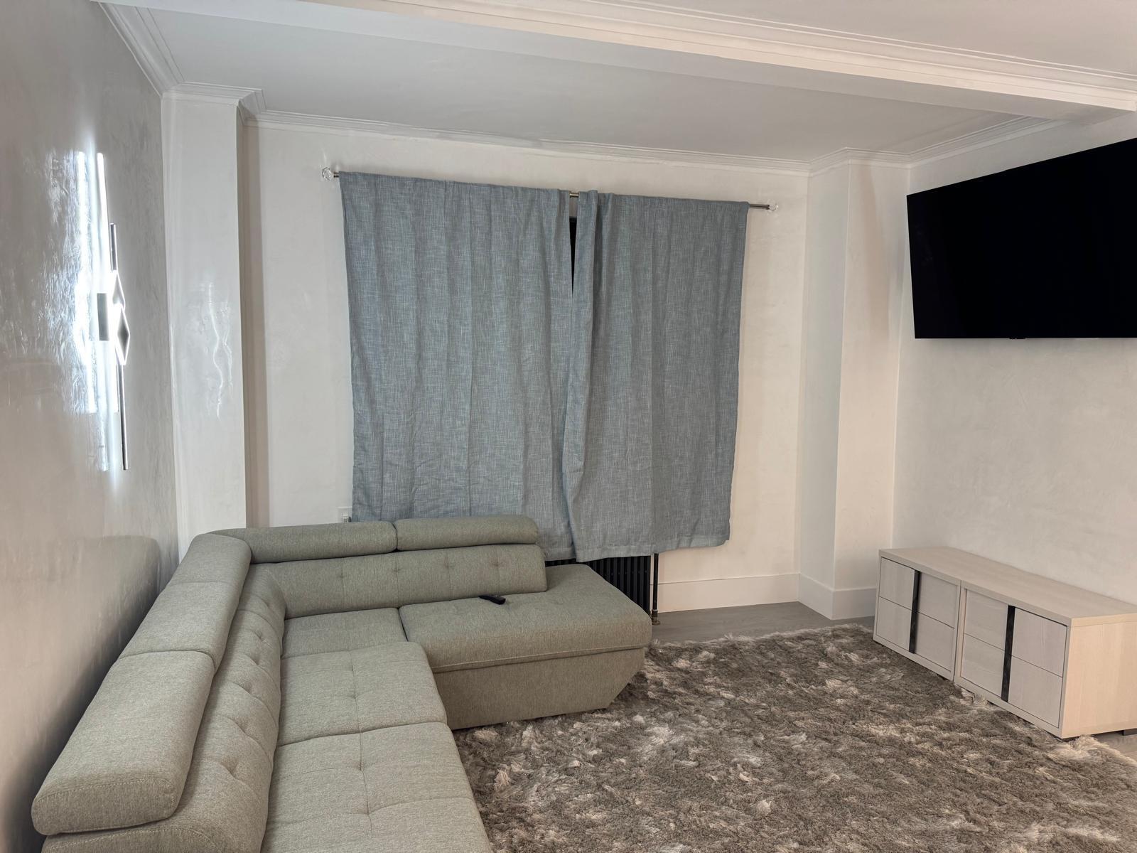 Condo End  Manhattan, NY 10024, MLS-813789-15