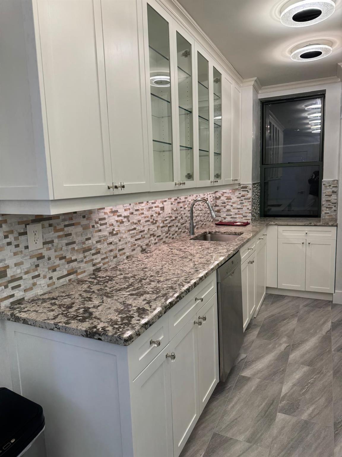 Condo End  Manhattan, NY 10024, MLS-813789-18