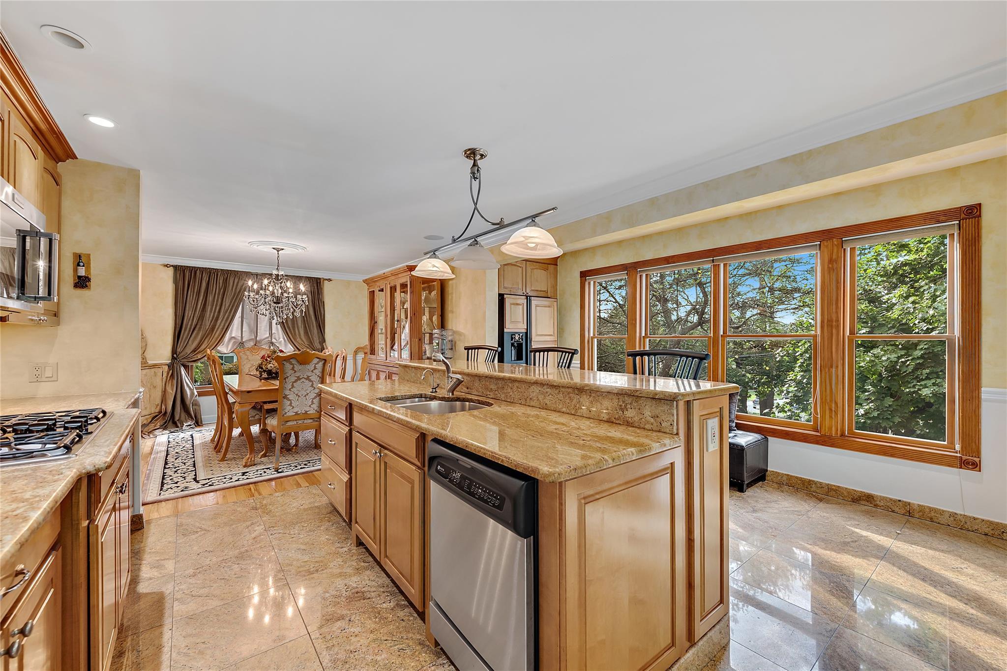 Single Family Dorchester  Westchester County, NY 10710, MLS-813832-10