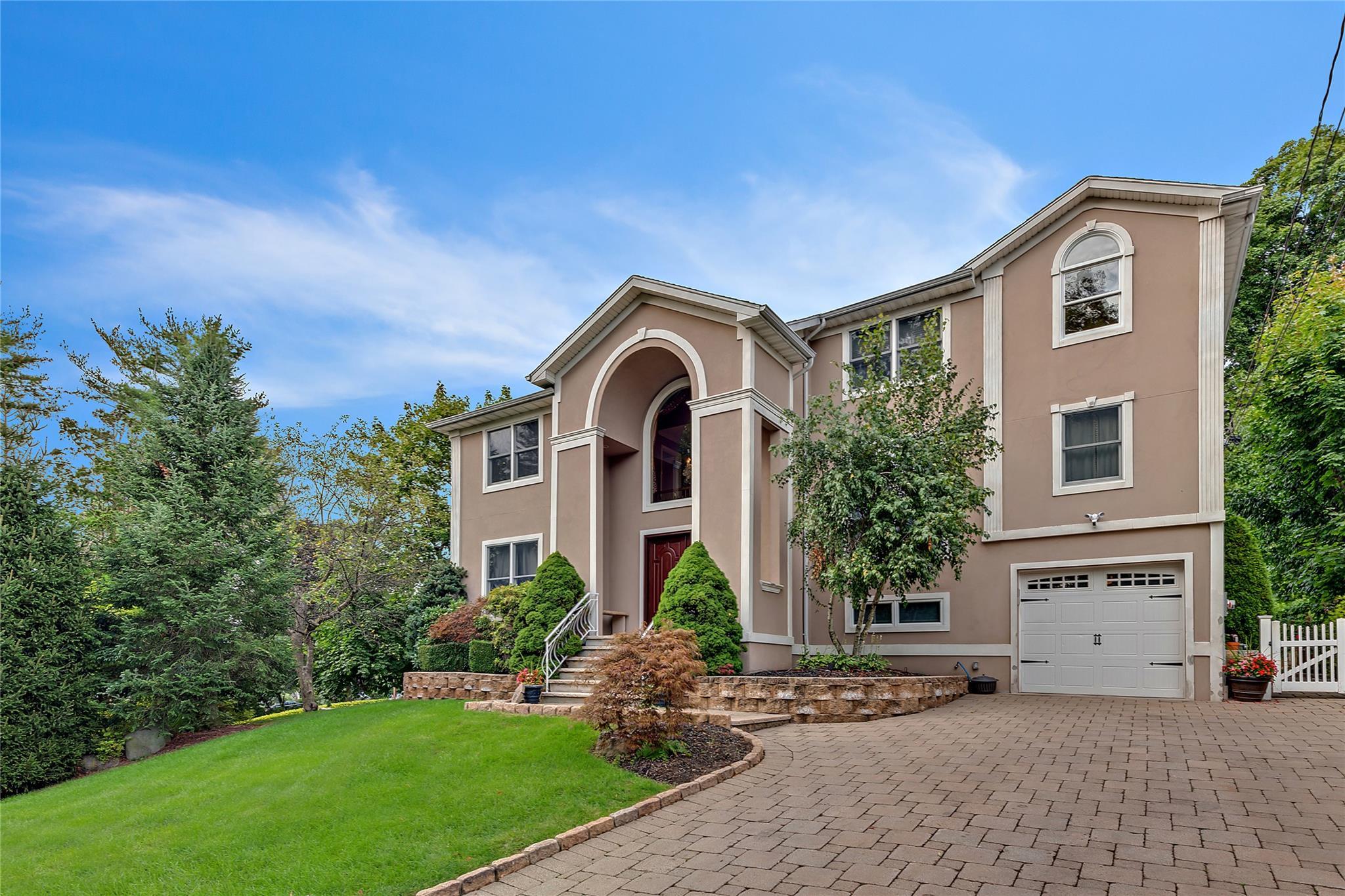 Single Family Dorchester  Westchester County, NY 10710, MLS-813832-2