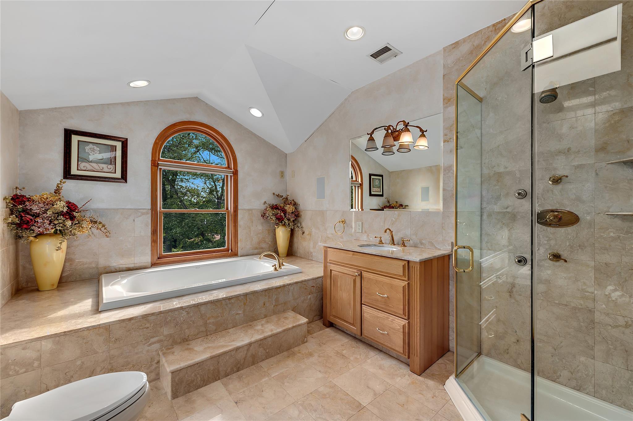 Single Family Dorchester  Westchester County, NY 10710, MLS-813832-28