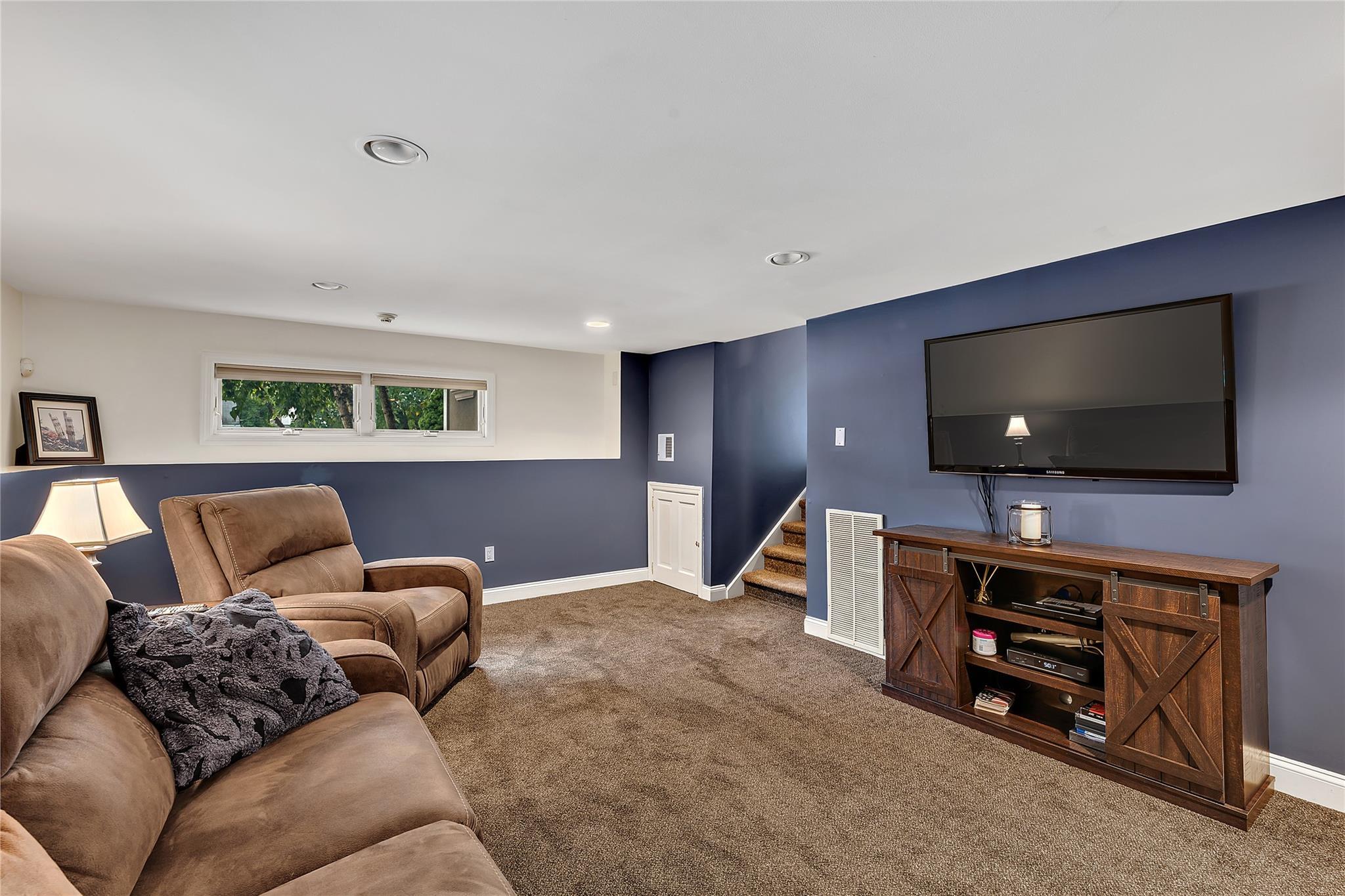 Single Family Dorchester  Westchester County, NY 10710, MLS-813832-29